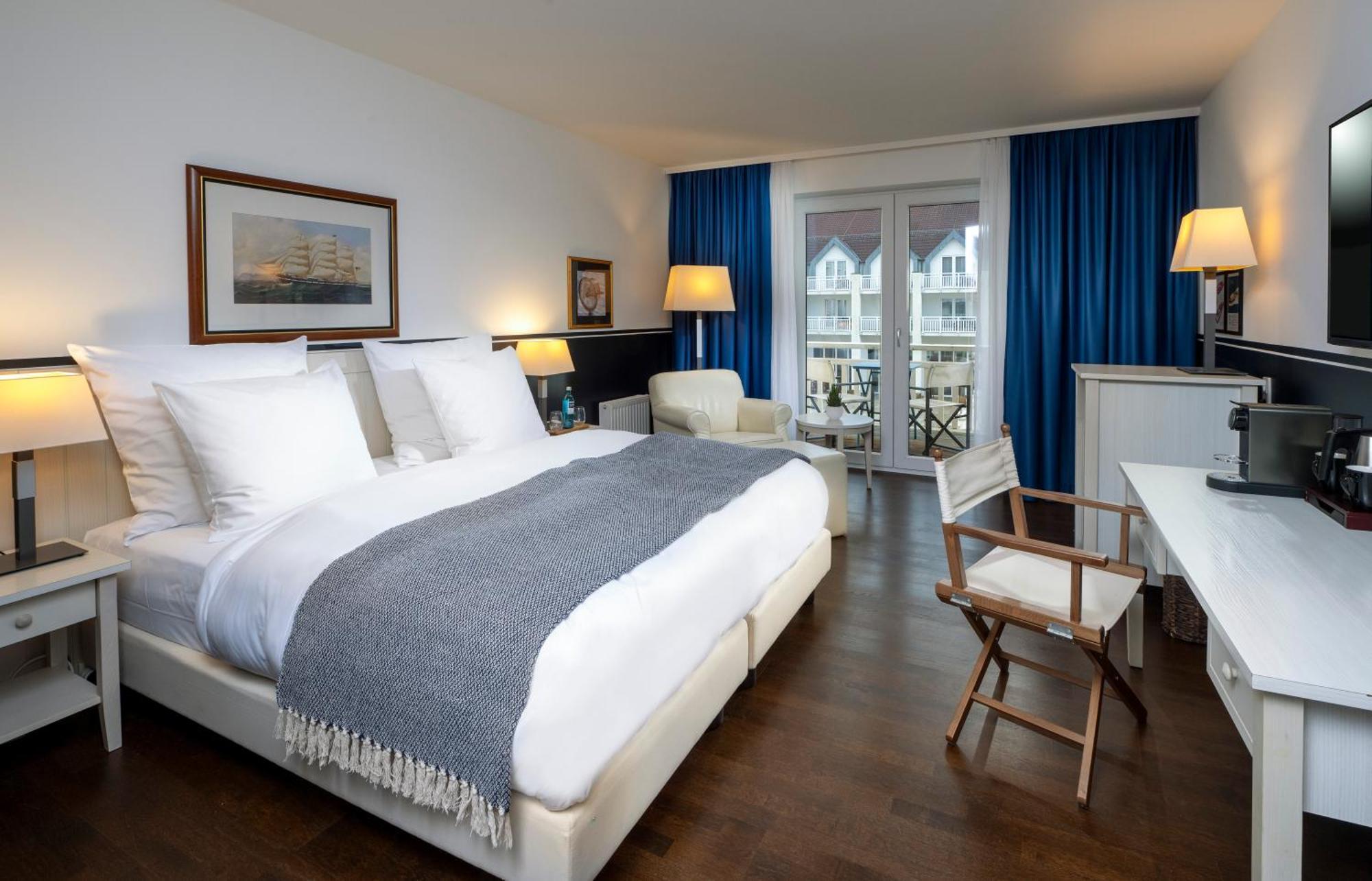 Classic Doppelzimmer mit seitlichem Seeblick