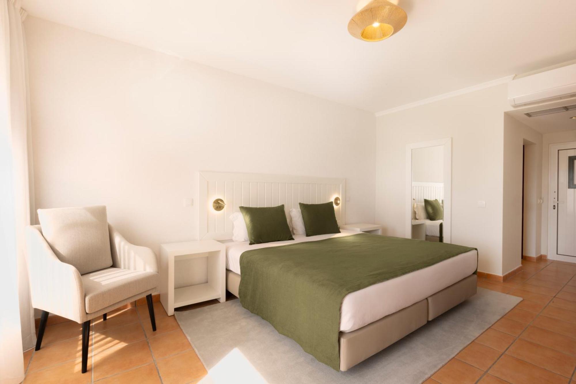 Double or Twin Room,1574677877:JPEG