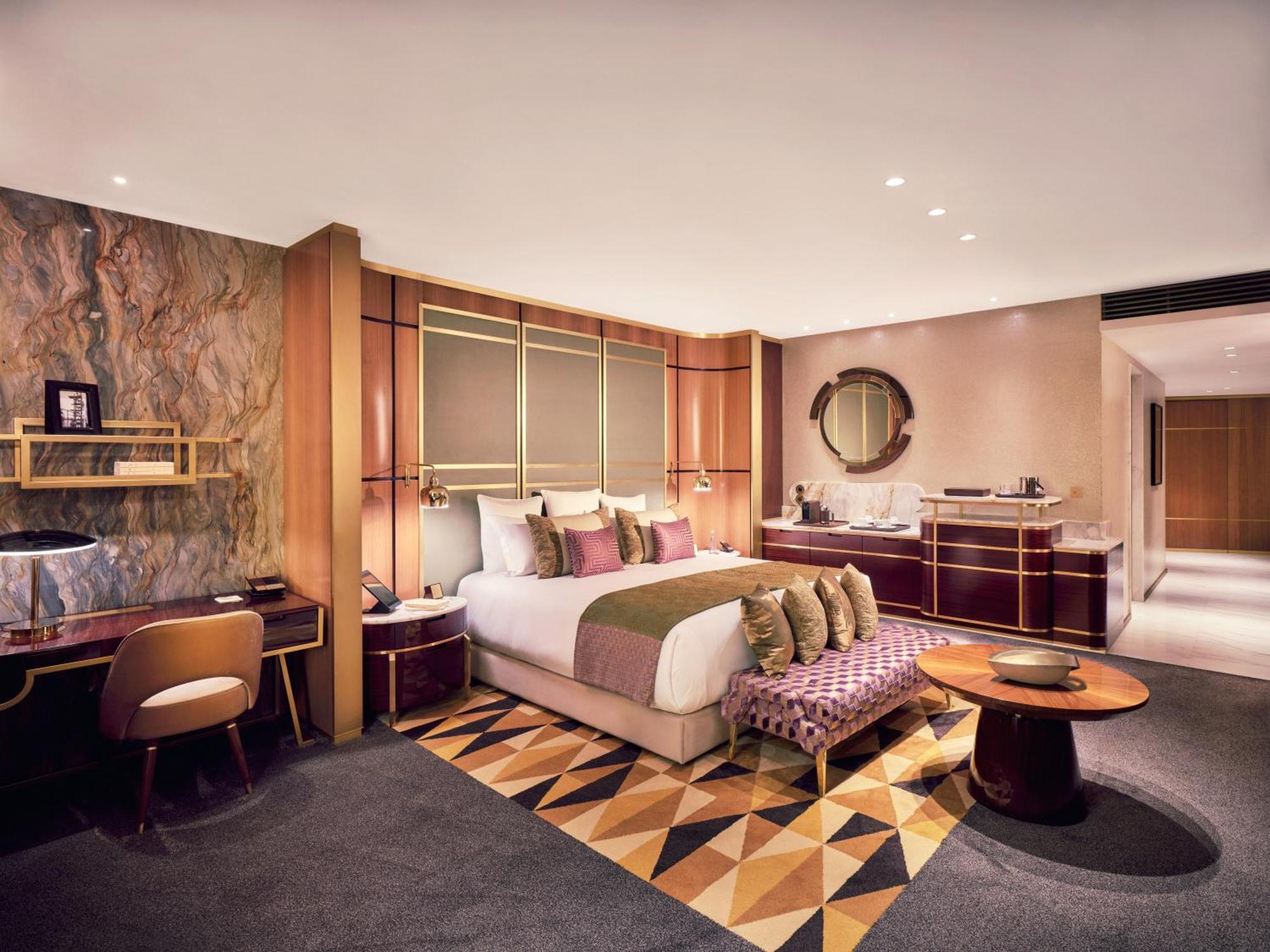 Premier Room