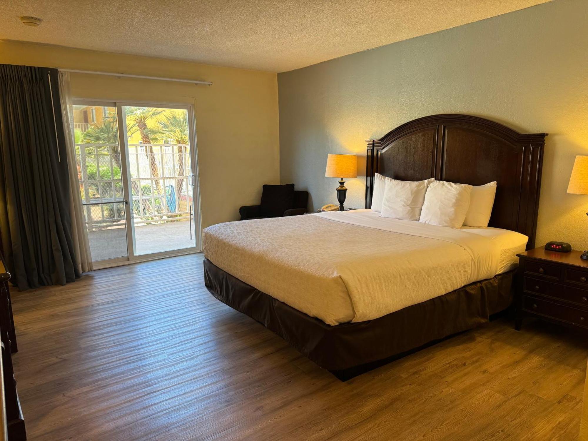 King Room with Pool View