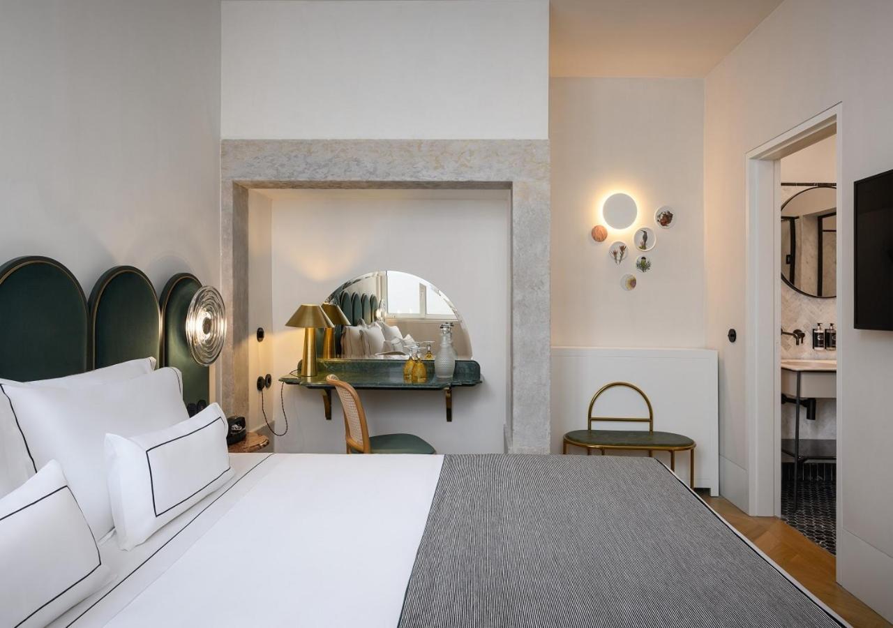 Double Room Interior Courtyard,1560036925:JPEG