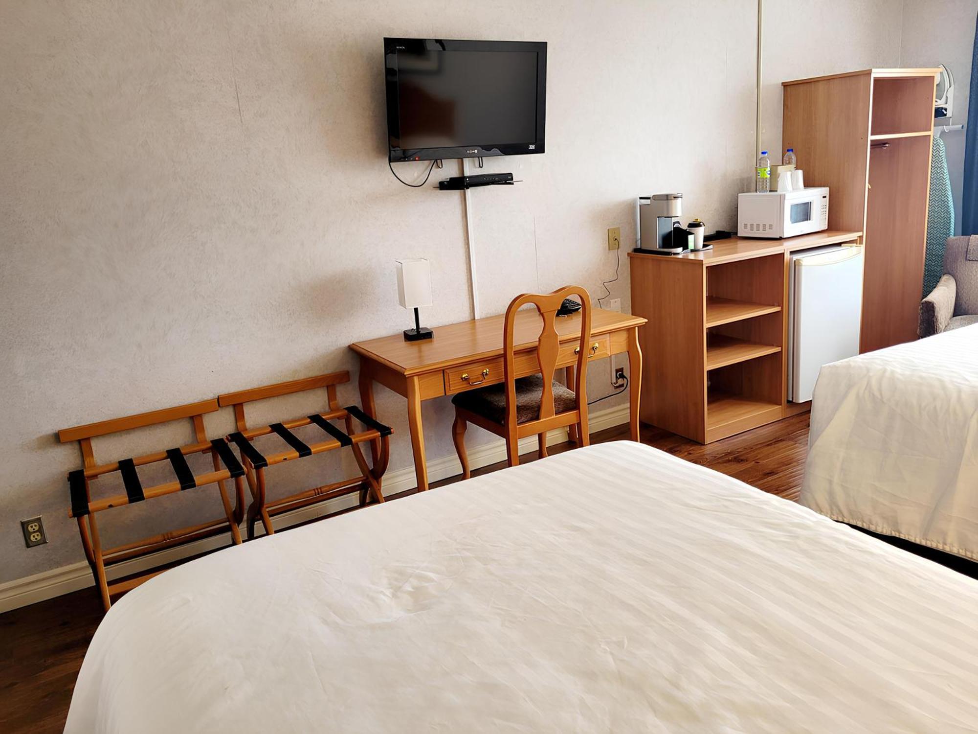 Double Room with Two Double Beds