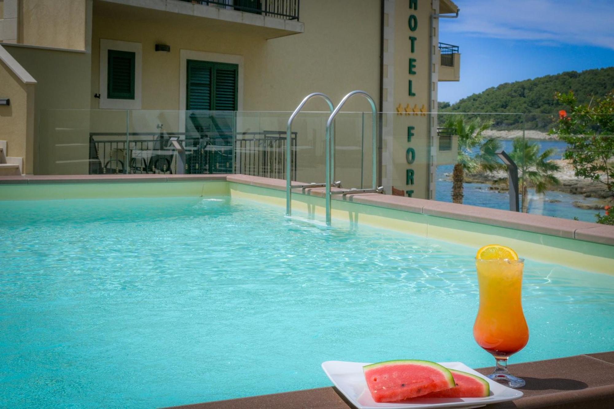 Double Room Pool View