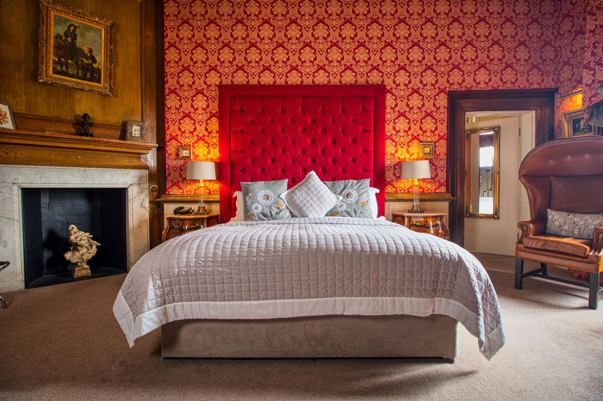 Bishops Suite