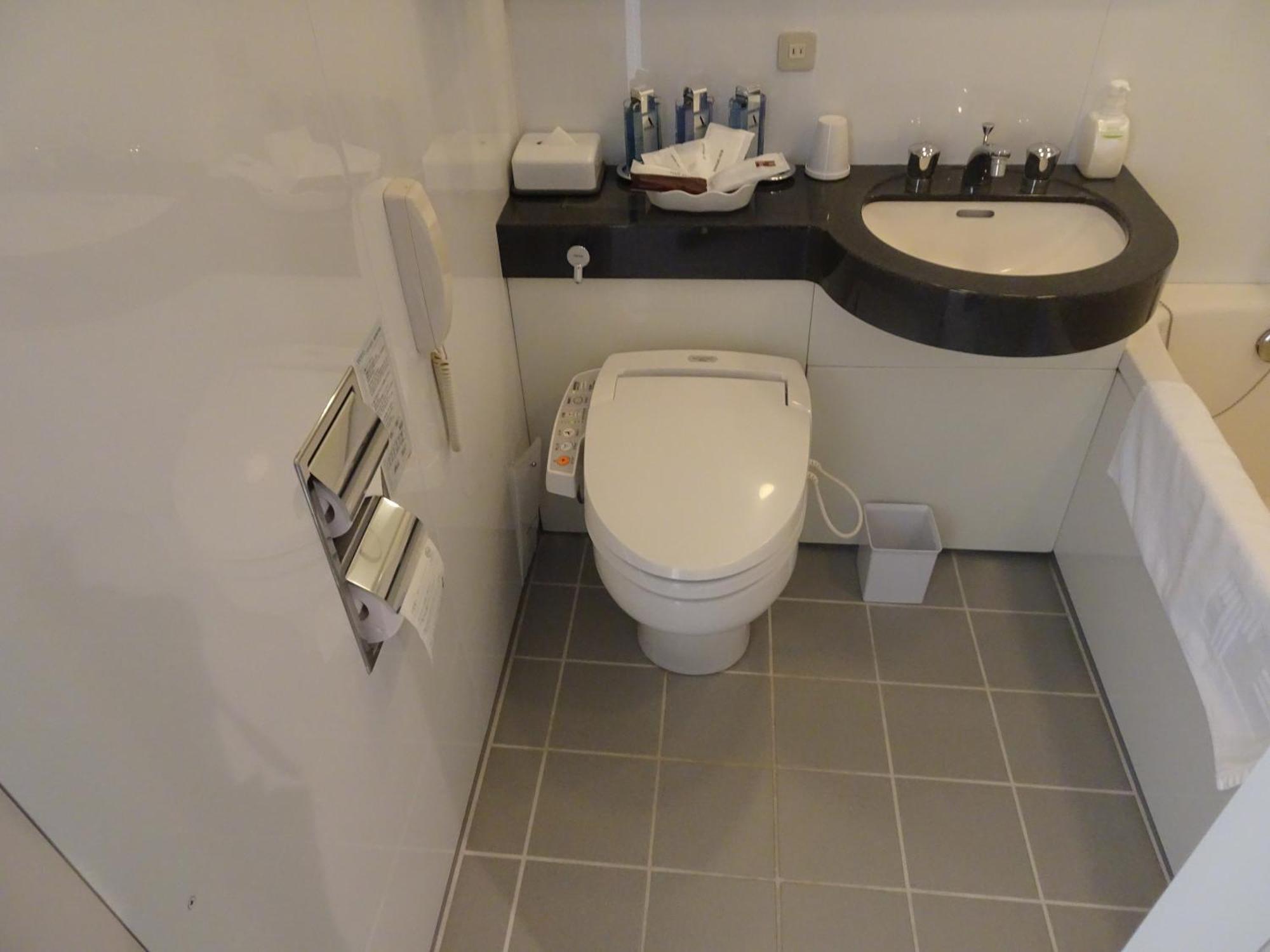 Standard Single Room Smoking