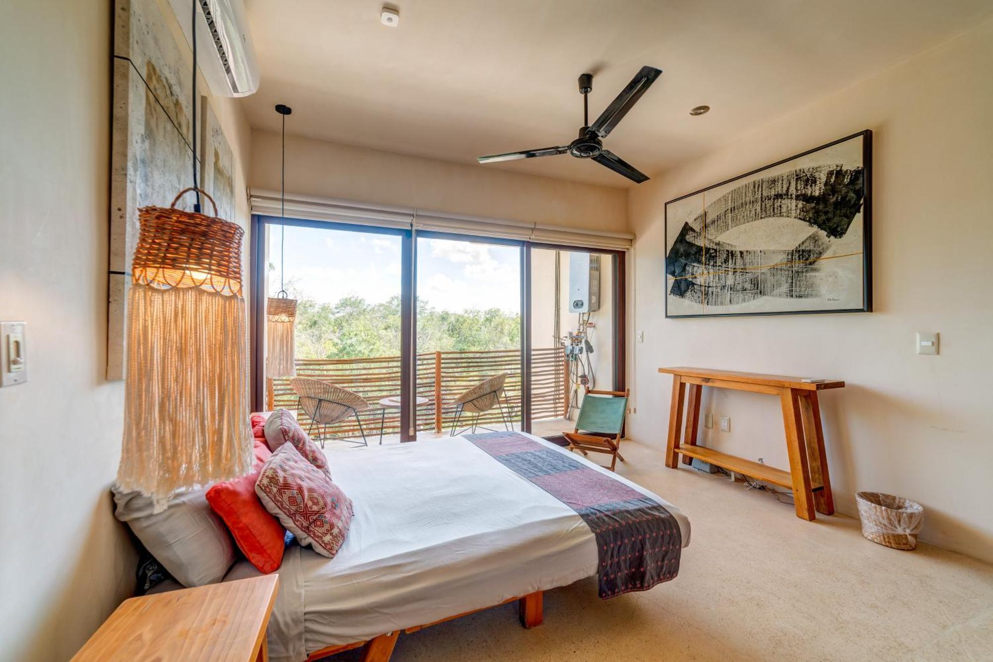 Apartamento de 2 dormitorios con piscina privada