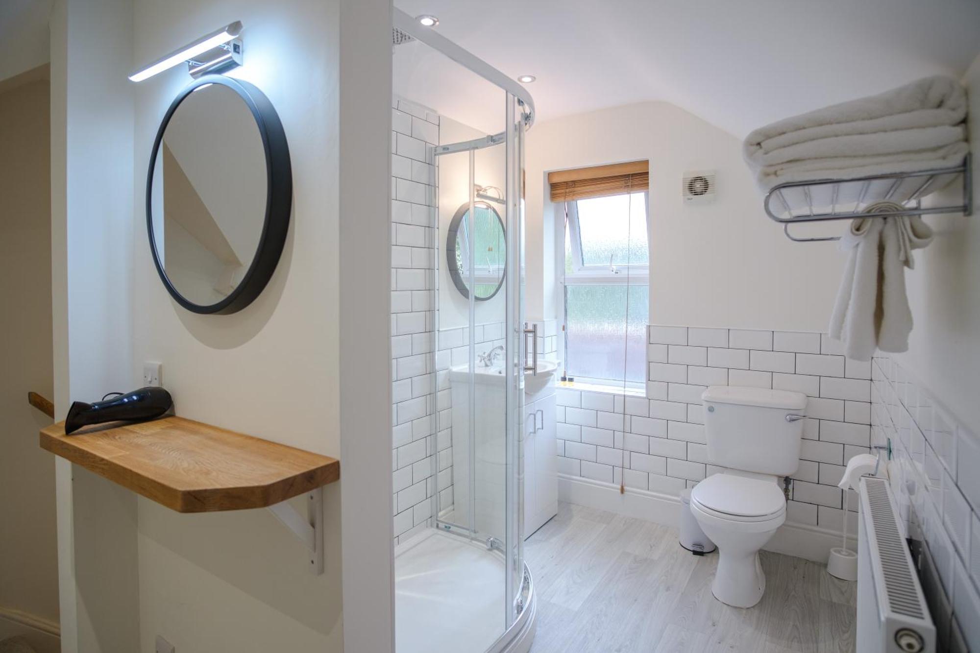 Double Room Private Bathroom