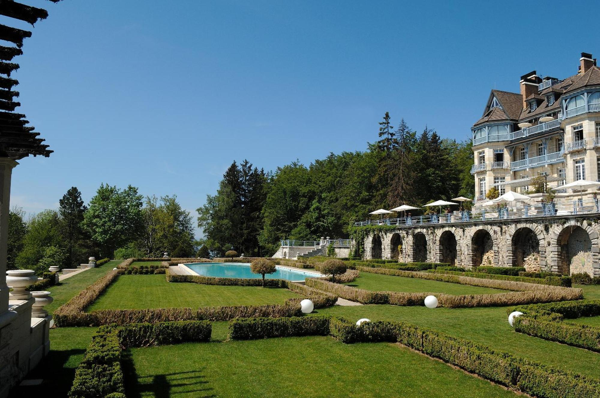Suite Junior Signature - Vue sur Montagne - Château