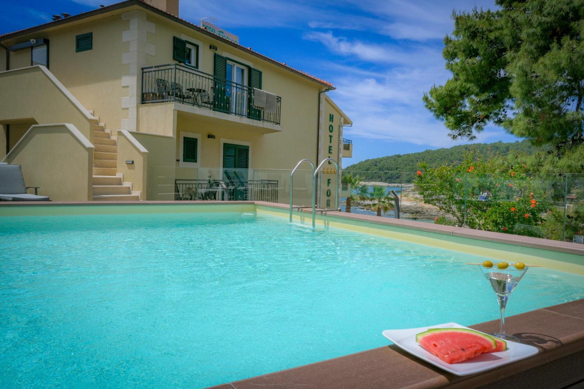 Double Room Pool View