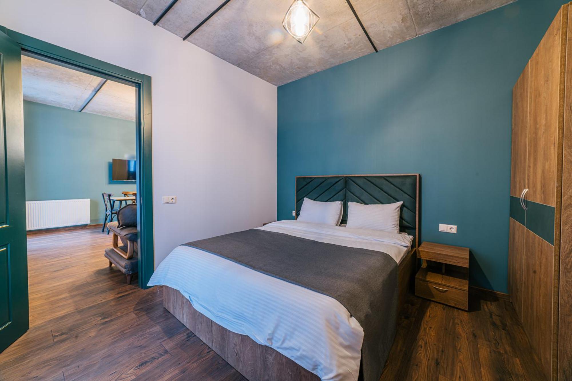 Two-Bedroom Suite