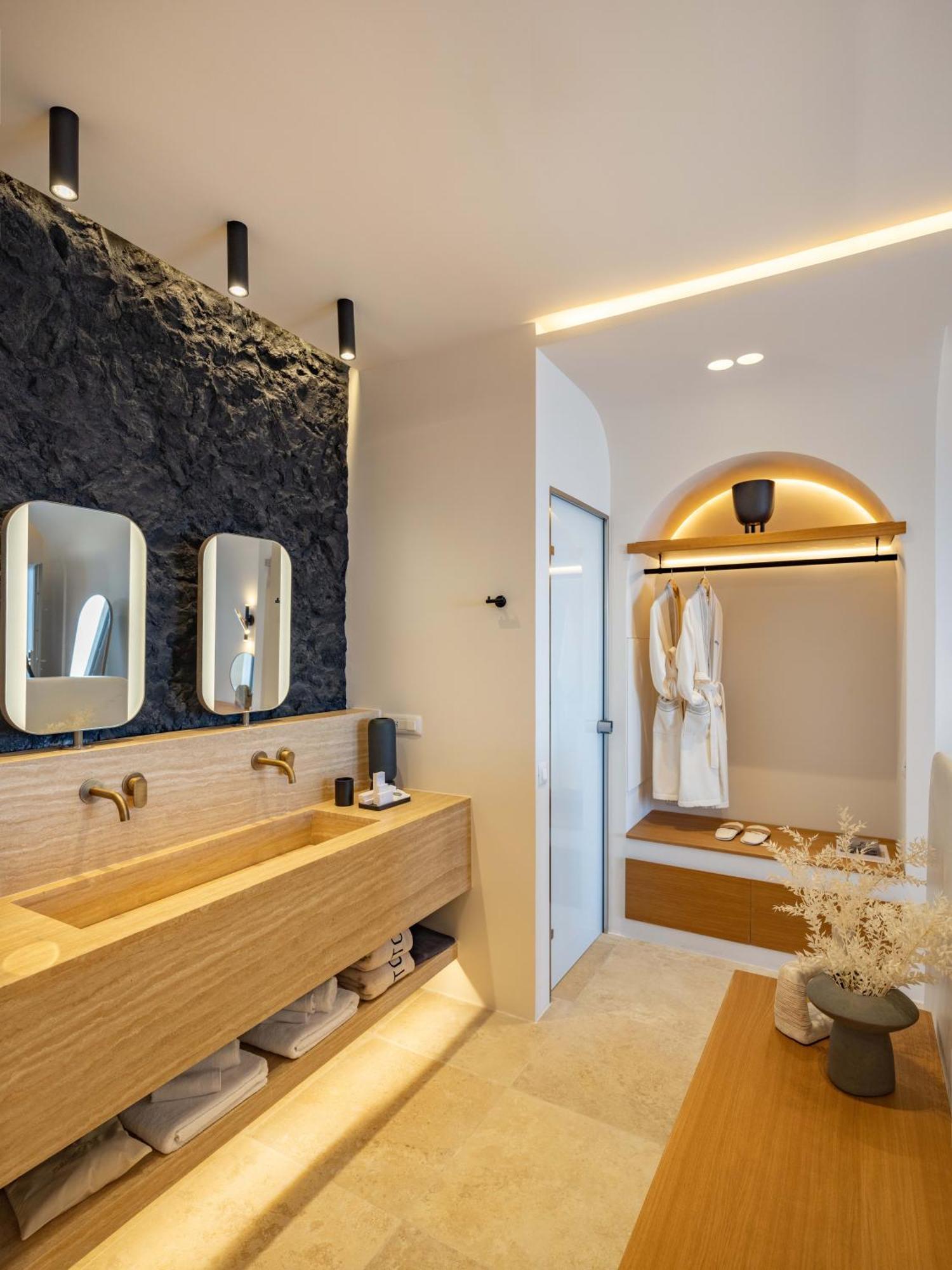 Mine Partial Sea View Junior Suite Pool or Jacuzzi