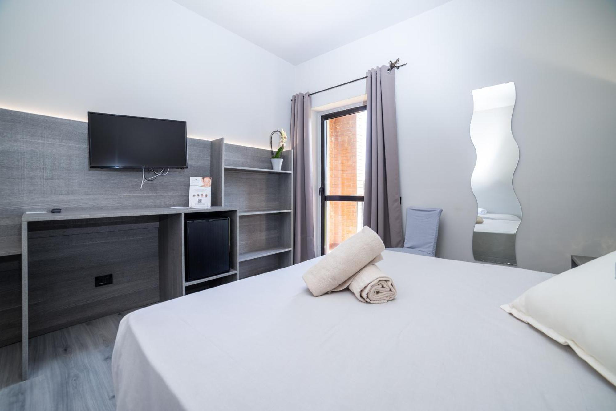 Standard Triple Room,1592091487:JPEG
