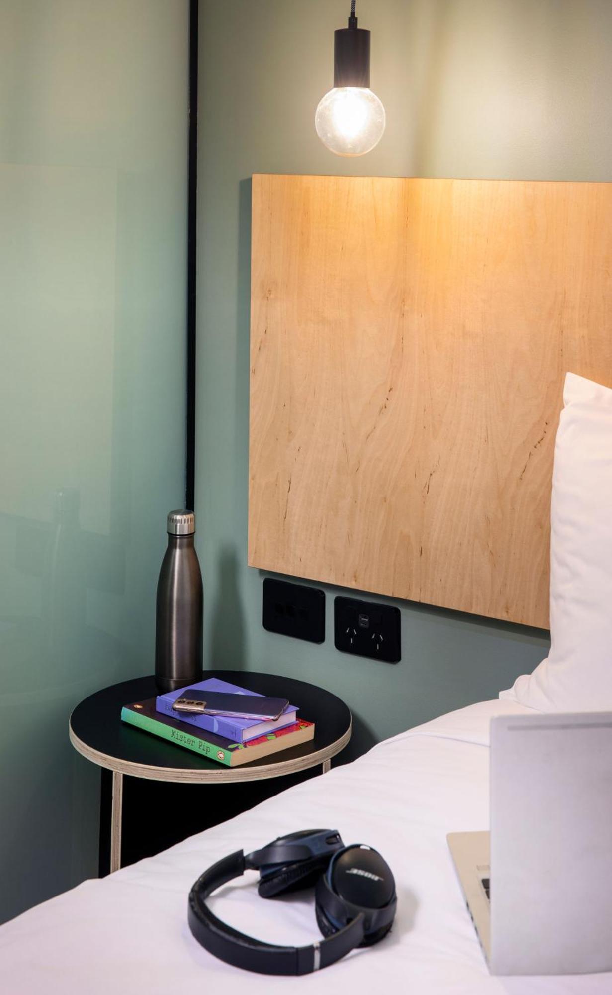 Twin Split Ensuite Room Interior