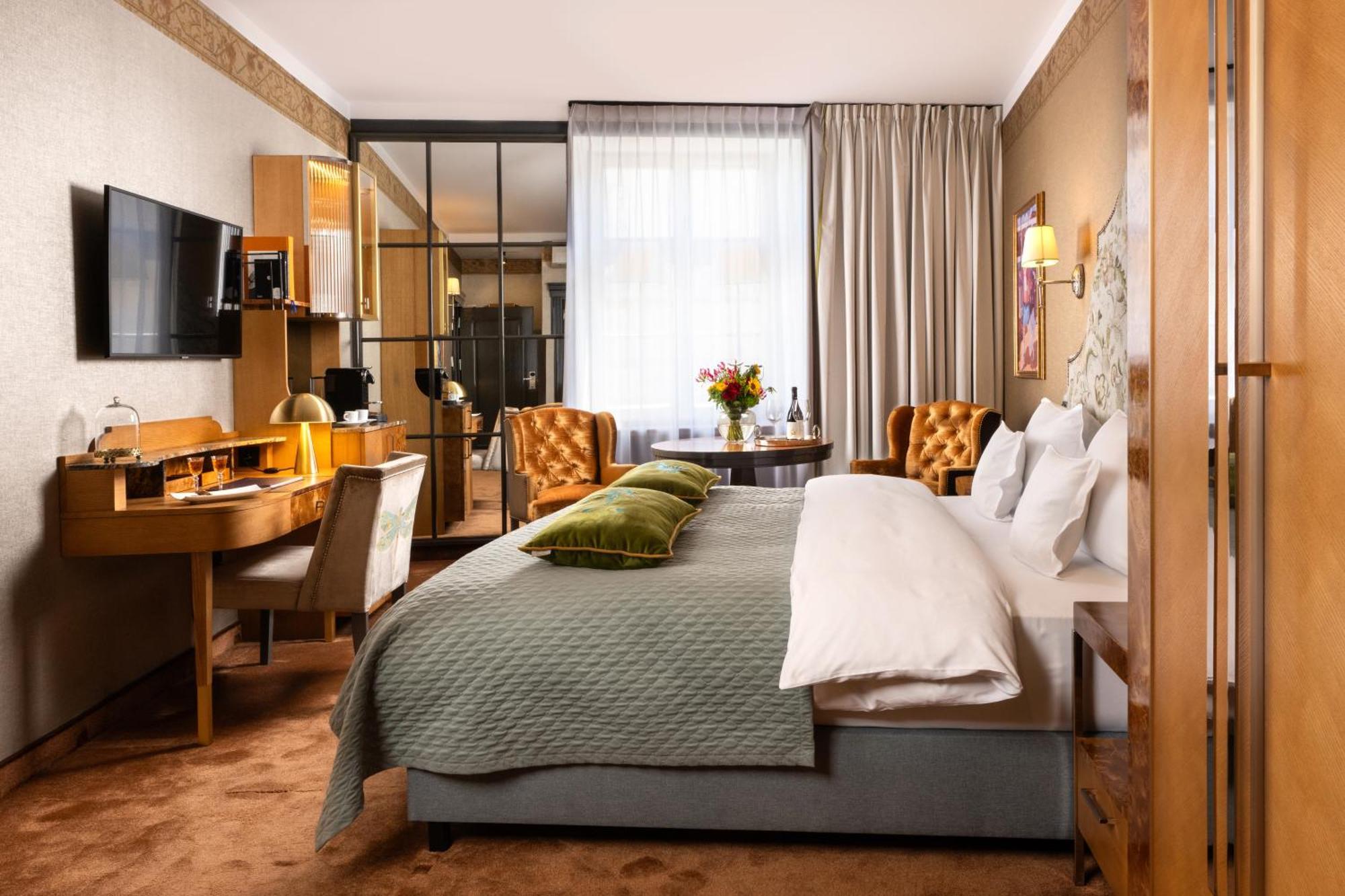 Deluxe Double Room
