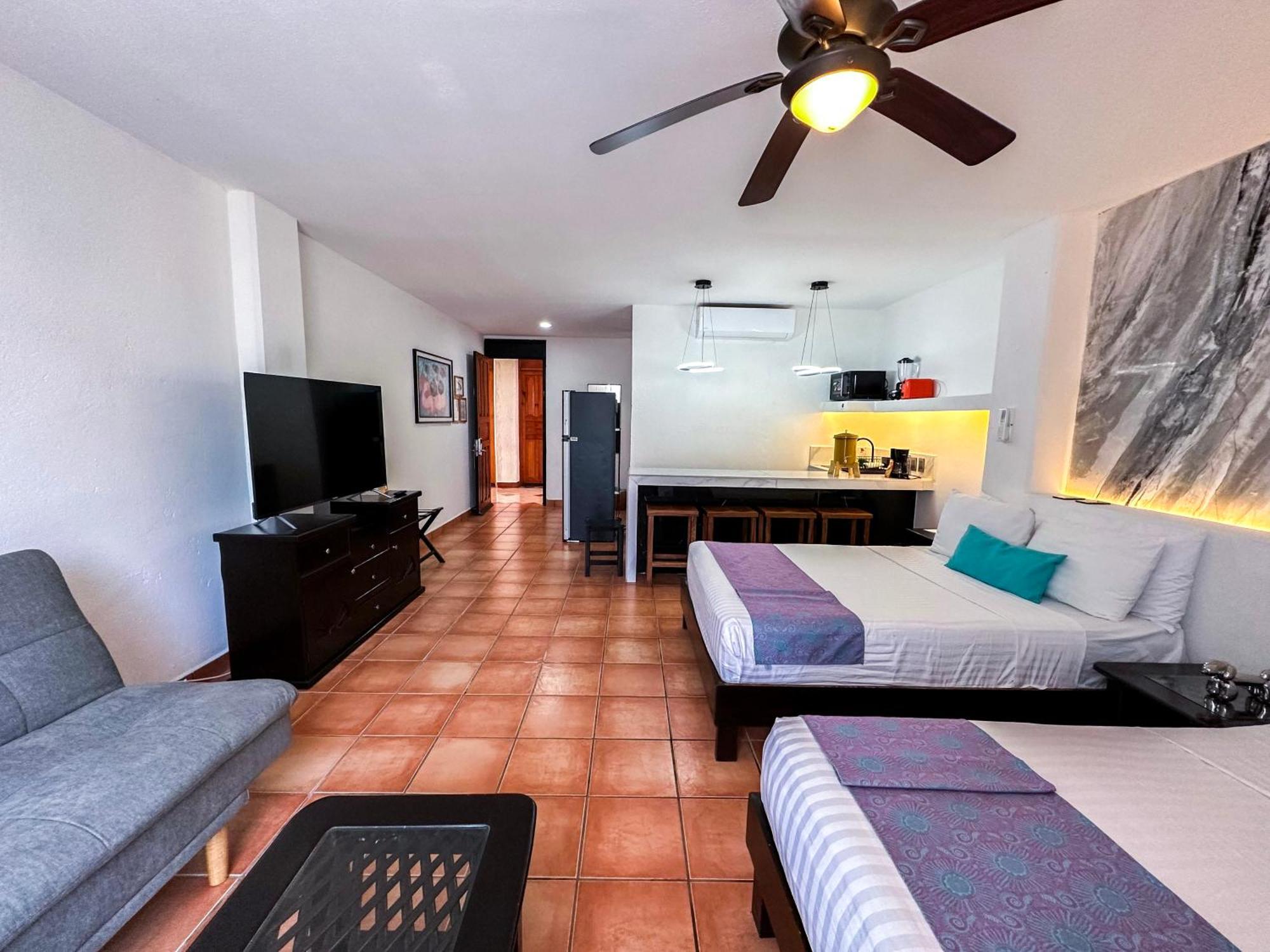 Double Suite with Two Double Beds and Sofa Bed - Non-Smoking