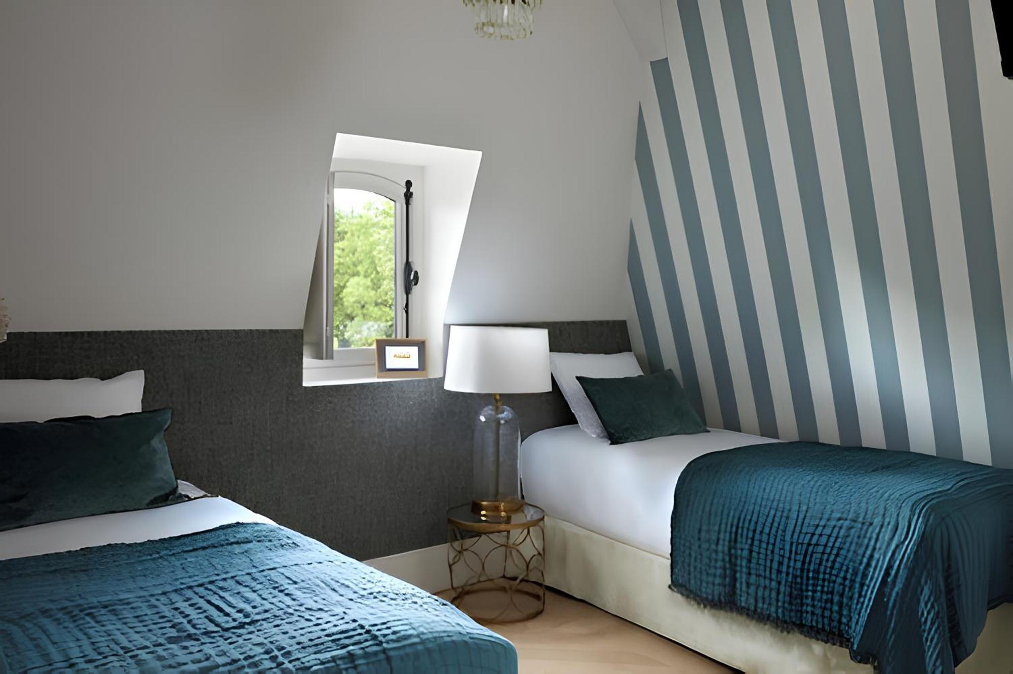 Quadruple Deluxe Room,1596875872:JPEG