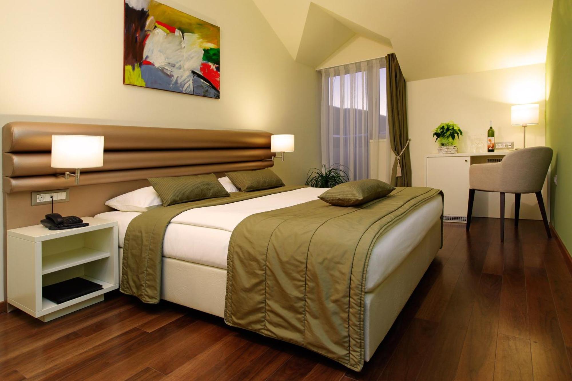 Limited Offer - Double Room with Dinner Included