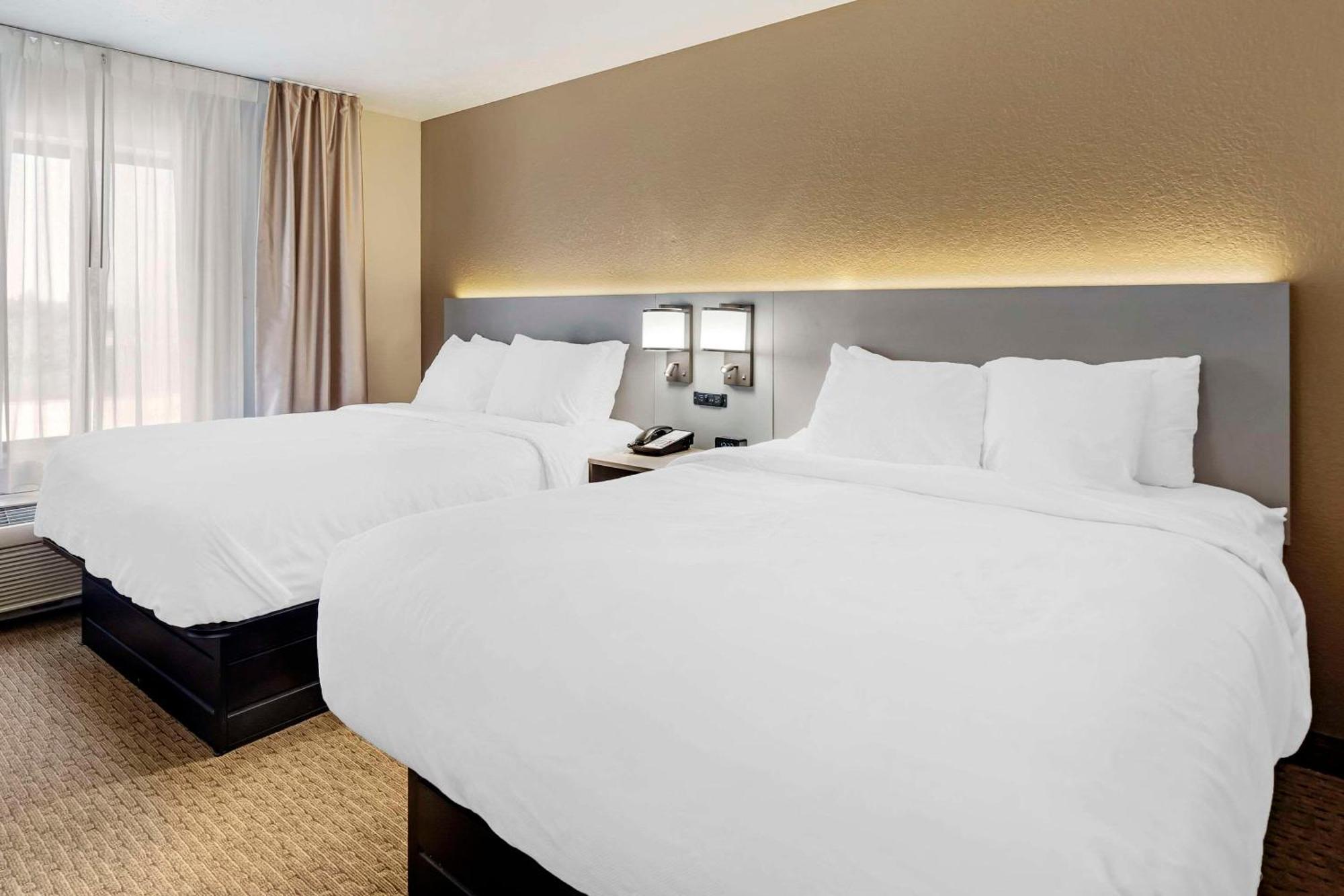 Queen Suite Two Queen Beds Accessible or Non-Smoking