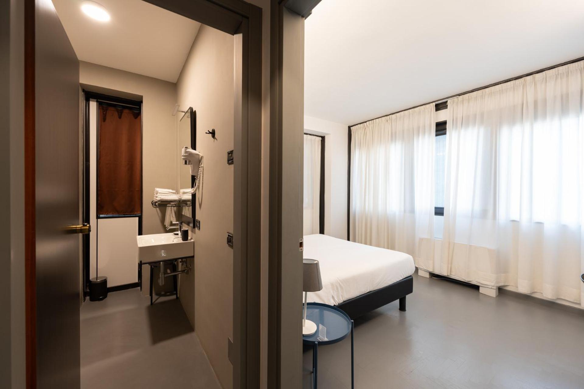 Deluxe Triple Room,1657858794:JPEG