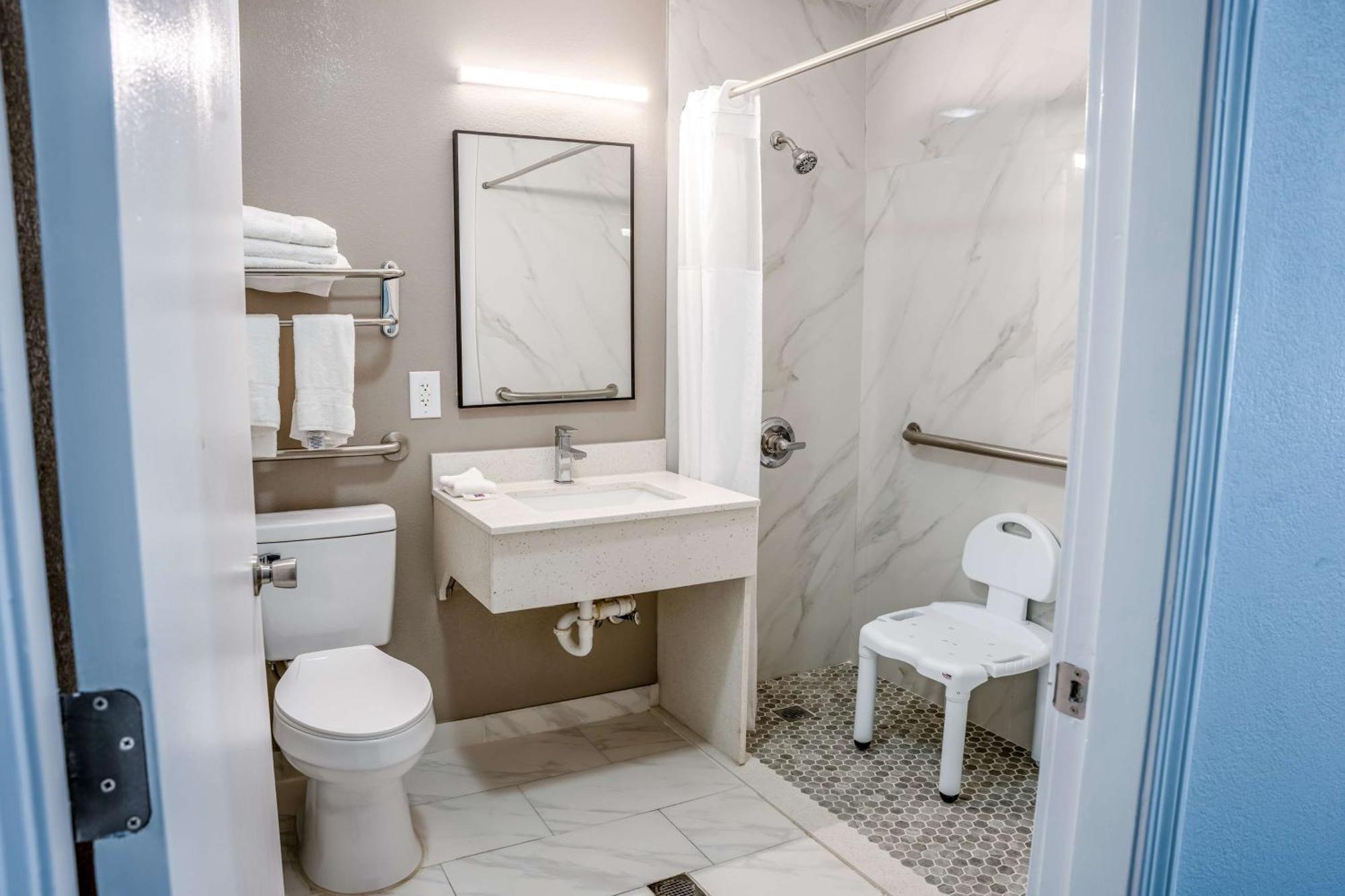 King Room Roll Shower Disability Access Non-Smoking