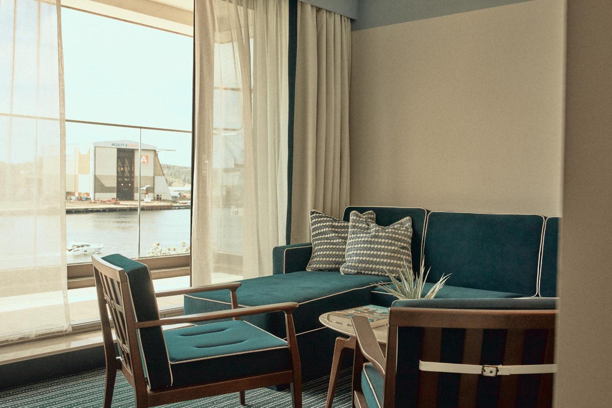 Suite Oceanfront Balcony,1600567193:JPEG