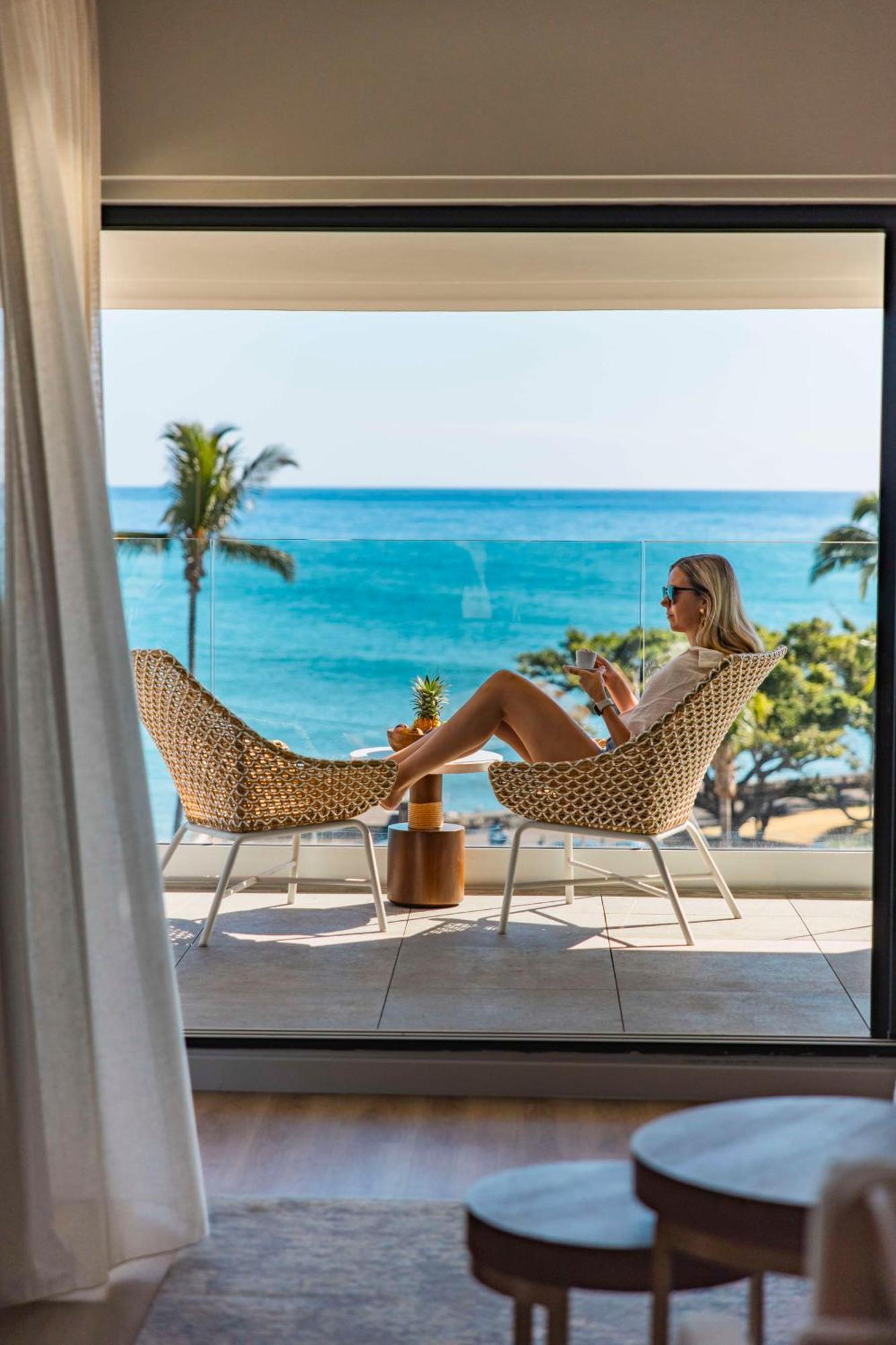 One-Bedroom Suite Terrace Panoramic View