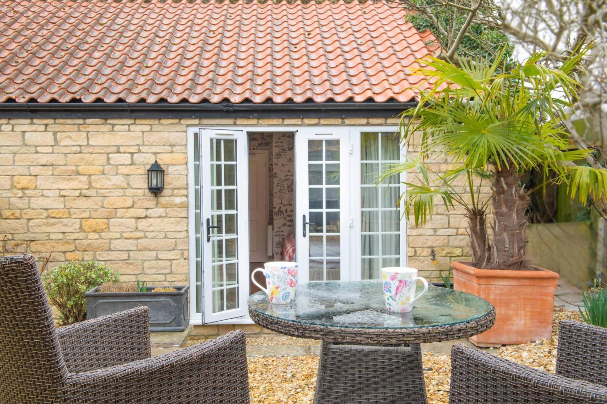 Superior Twin Room with Garden View