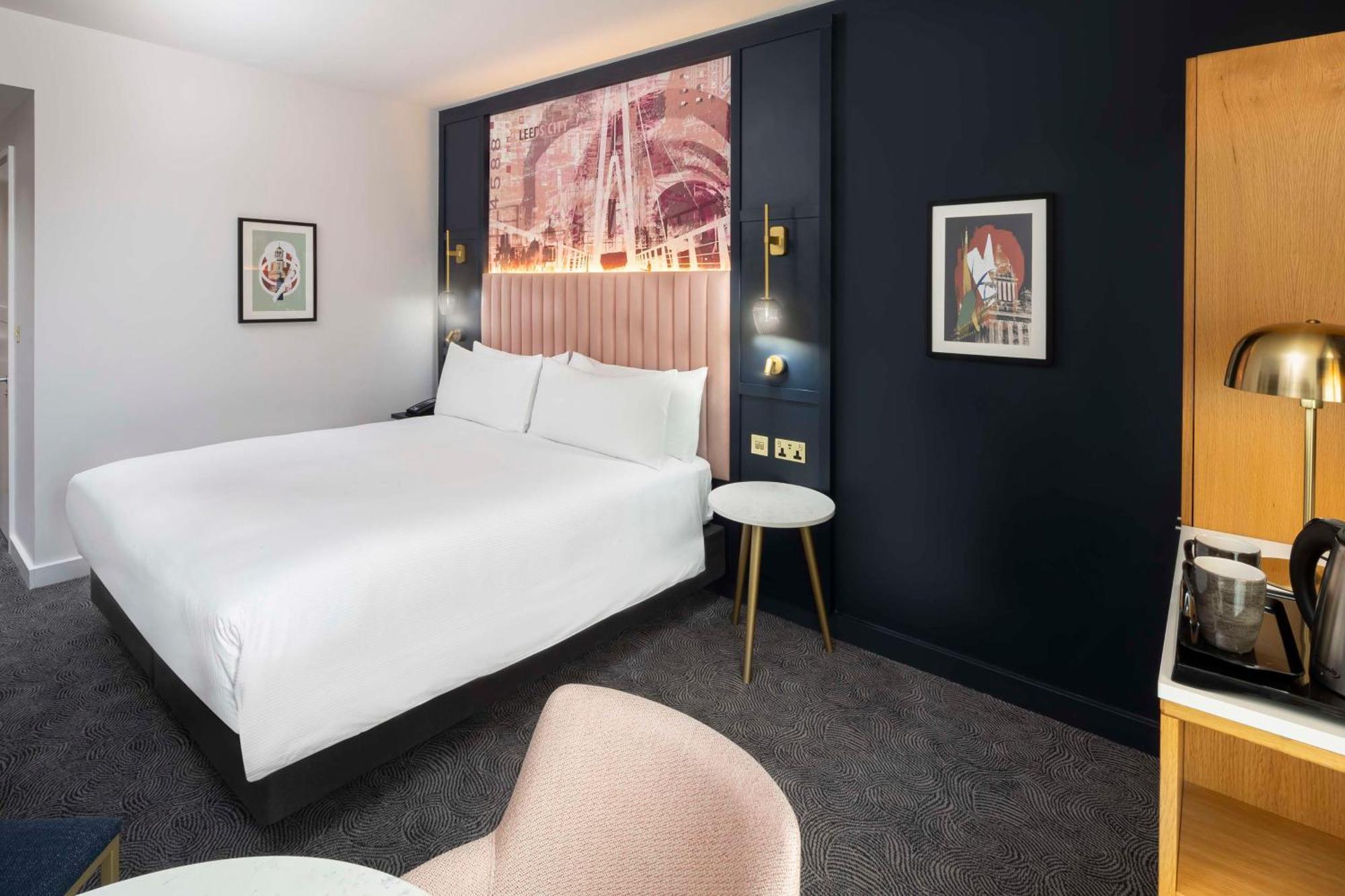 King Room with Canal View