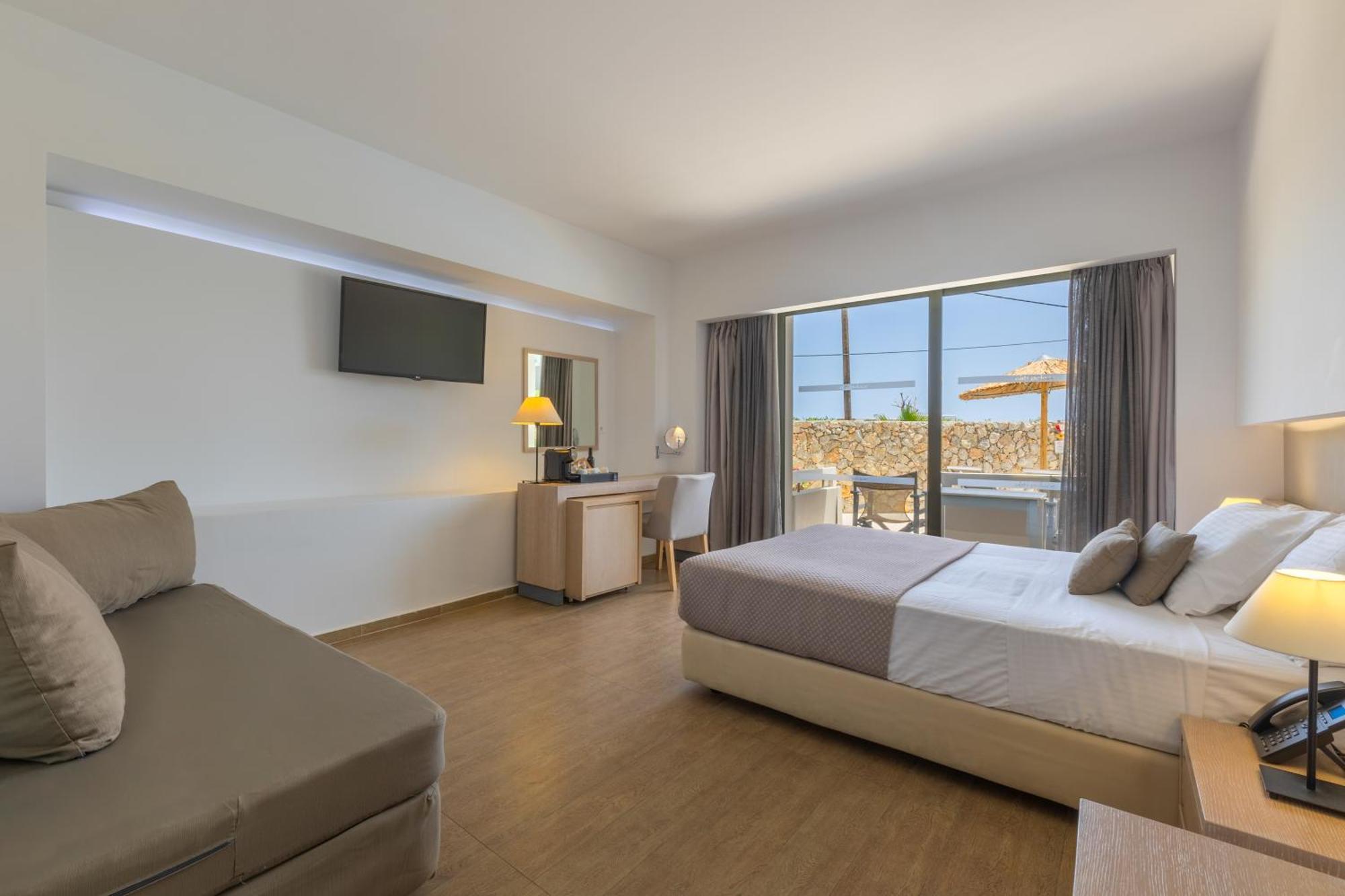 Double or Twin Room Swimming Pool Access,1603017241:JPEG