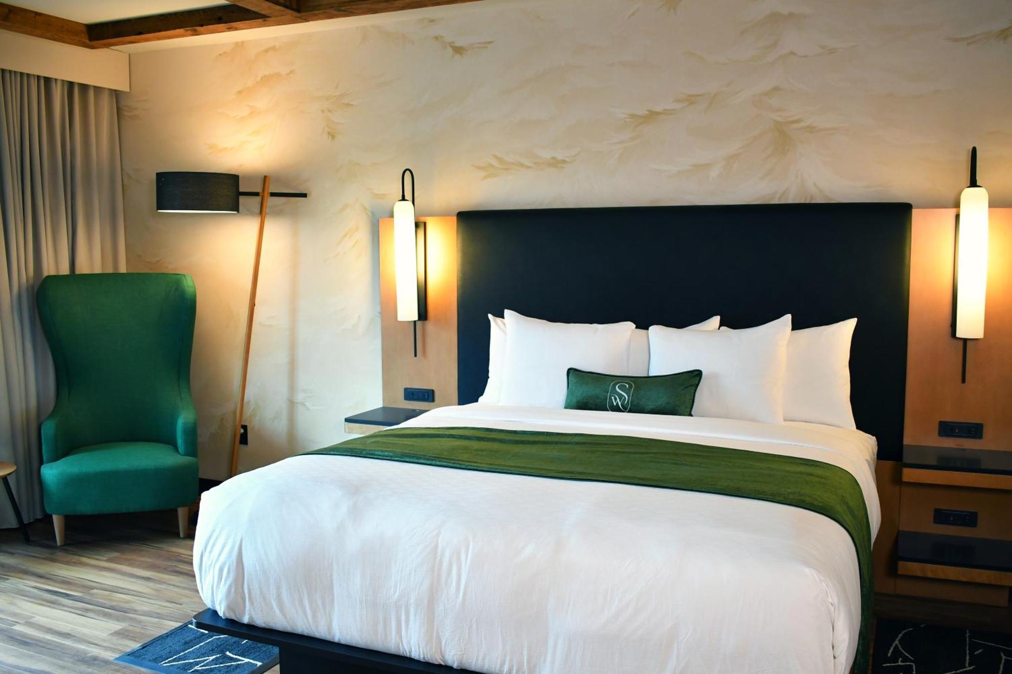 Executive King Room,1603167591:JPEG