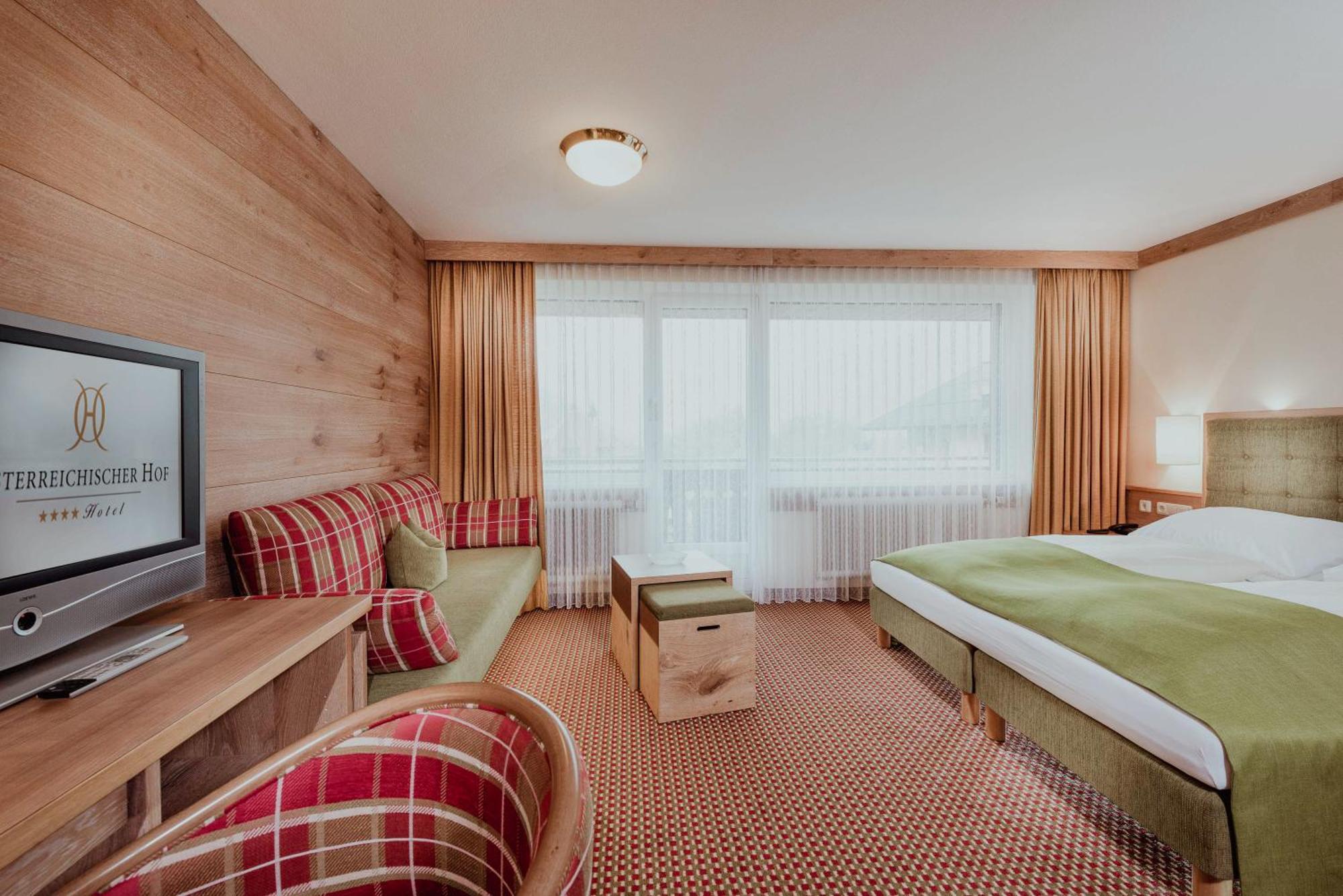 Comfort Double Room entrance to the Alpentherme Gastein,1772914087:JPEG