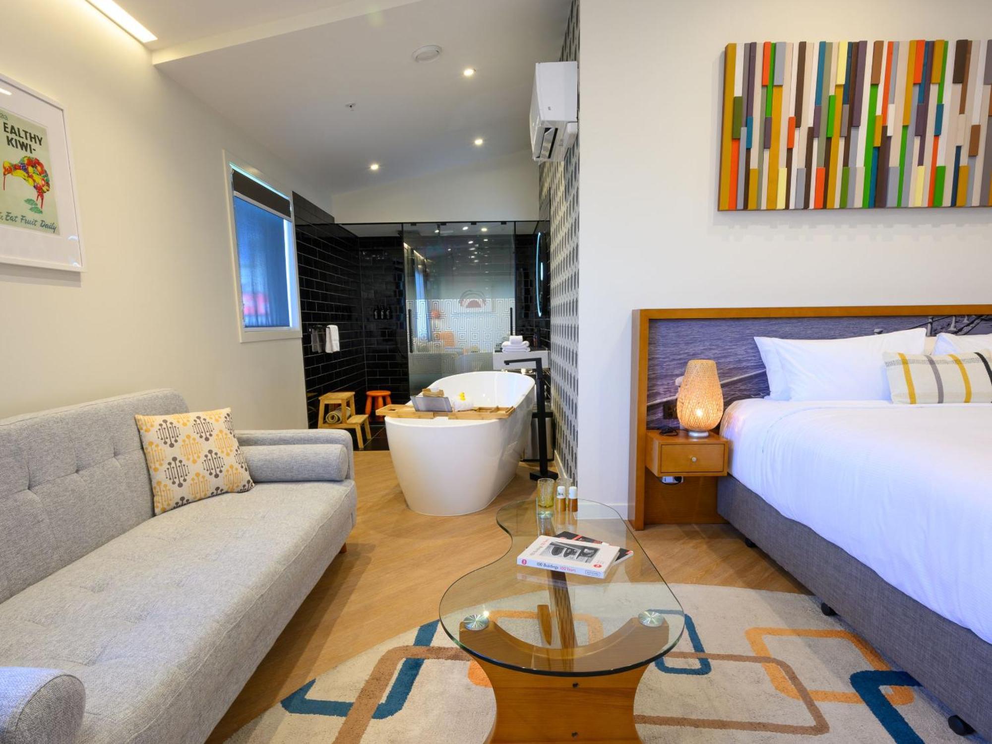 Premium Suite