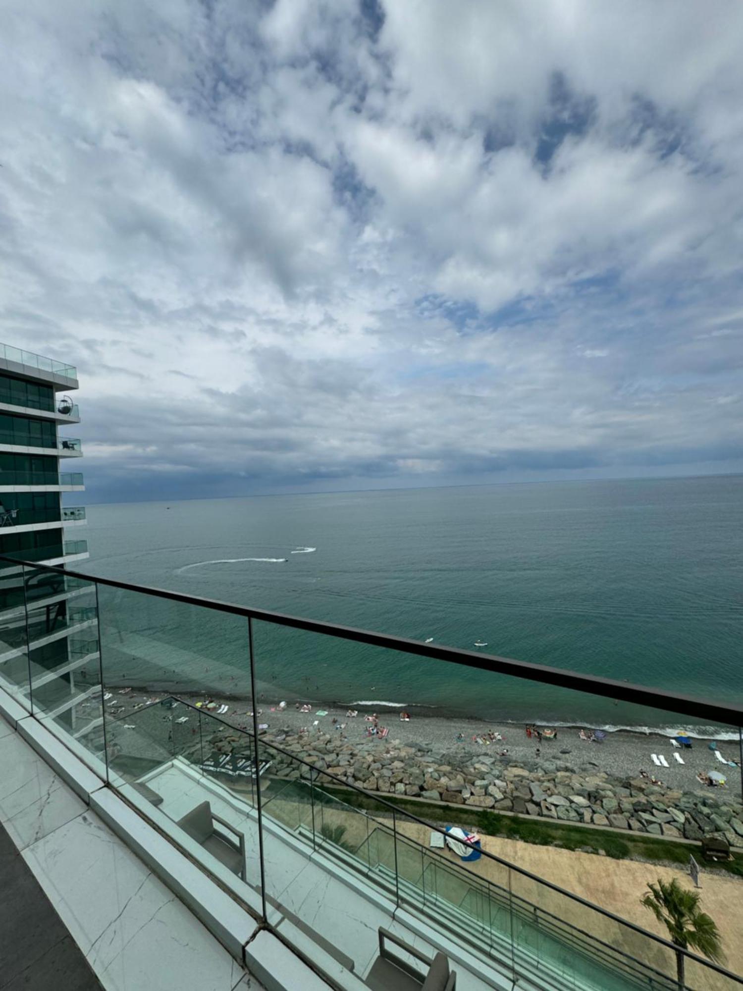 Studio Apartment Sea View