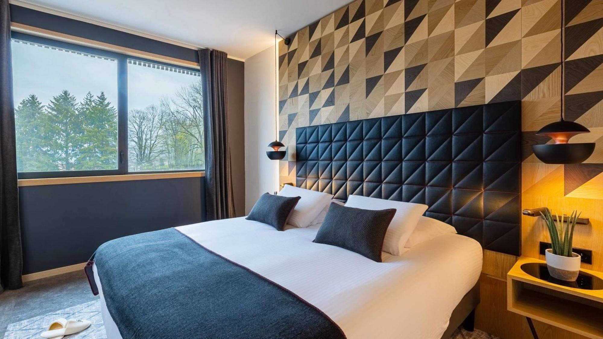 Chambre Lit King-Size Supérieure avec Accès Spa 1 Heure (à l’Hôtel)