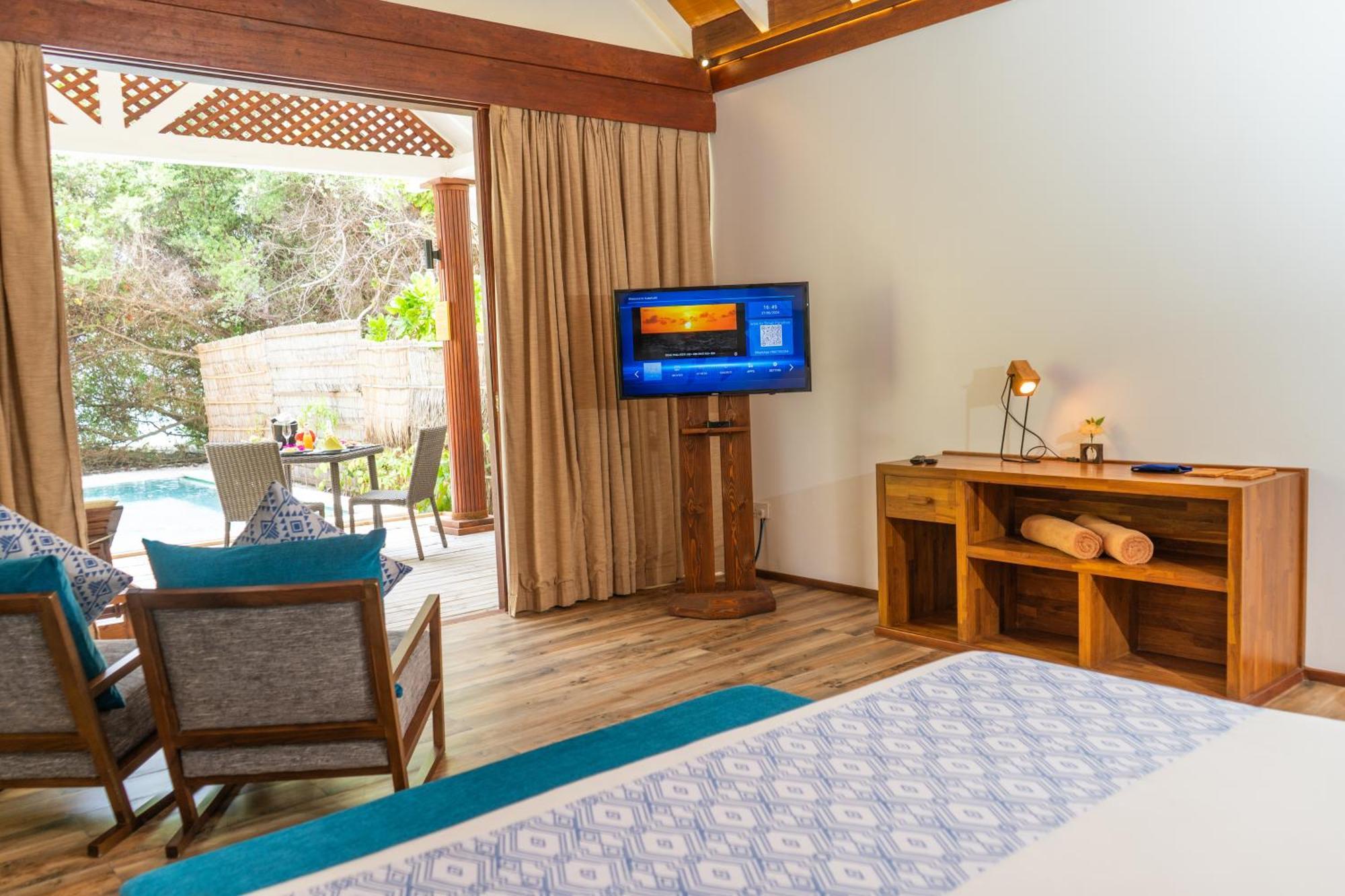 Beach Villa Pool