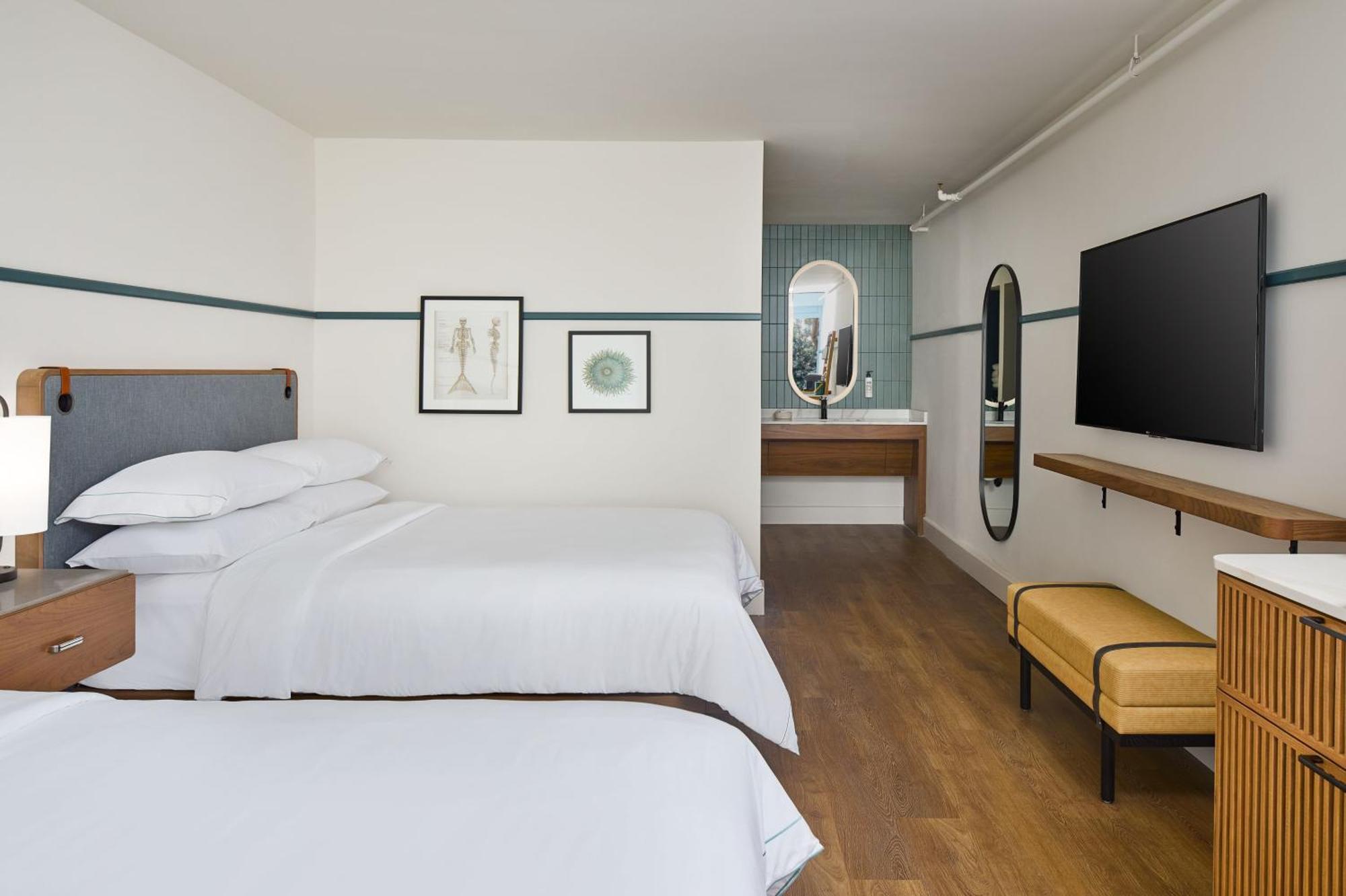 Standard Queen Room Two Queen Beds