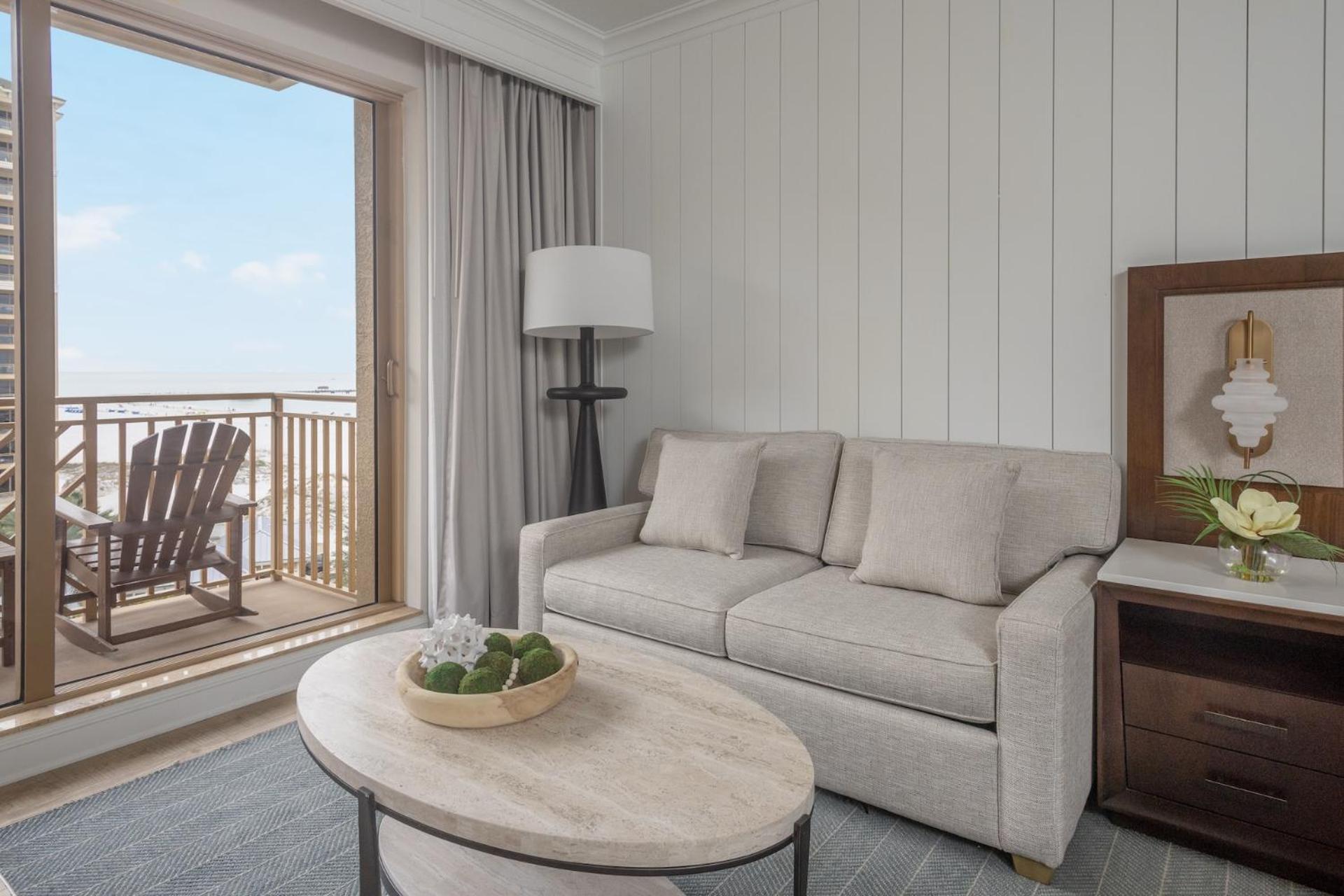Zimmer mit Kingsize-Bett - Golfblick