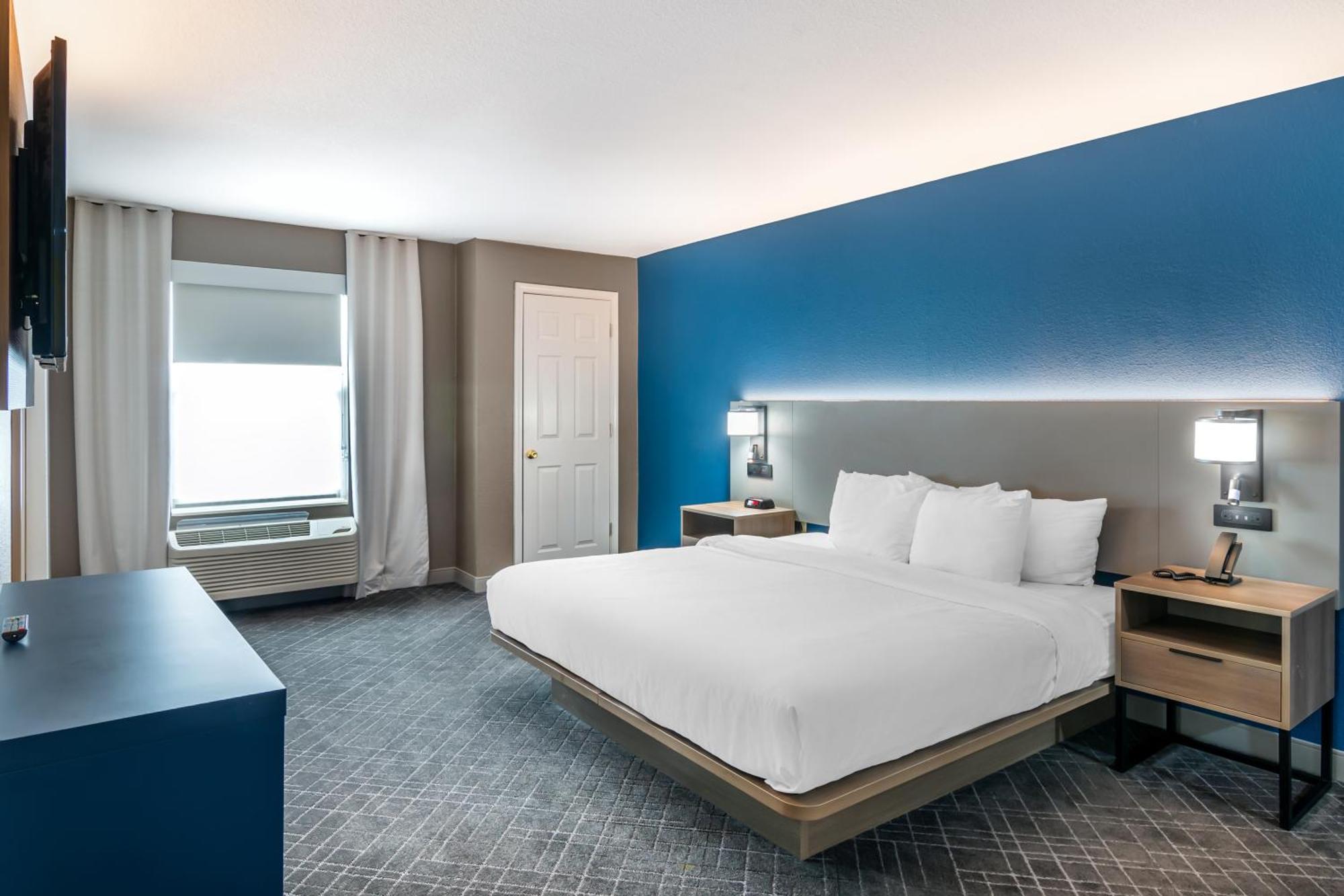 King Suite with Spa Bath