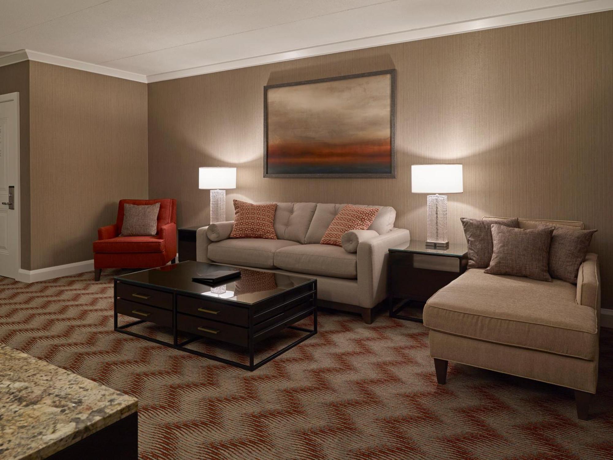 Deluxe King Room