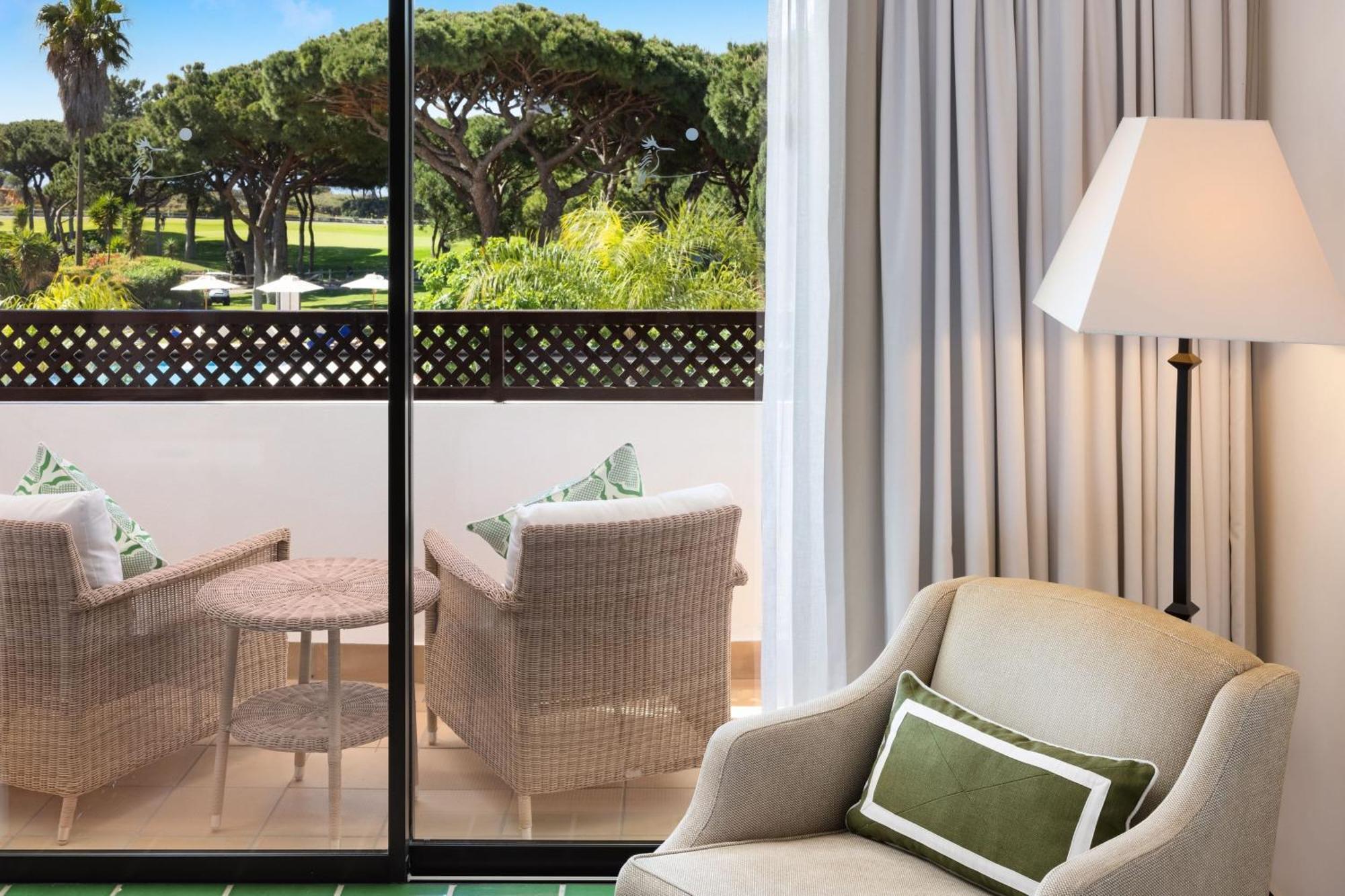 Deluxe Twin Room Resort View