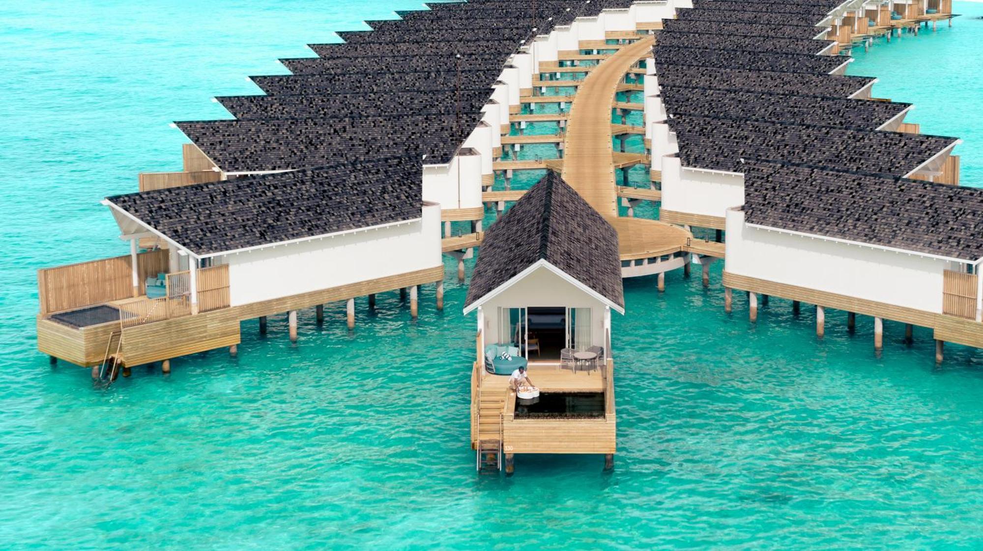 Deluxe Water Villa Pool,1743674579:JPEG