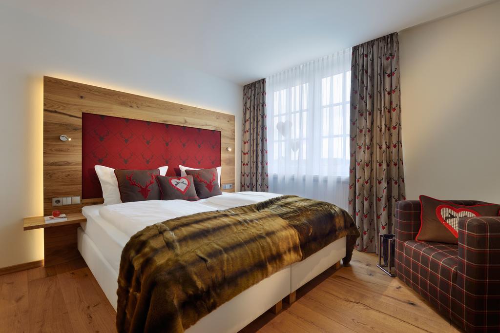 Large Double Room