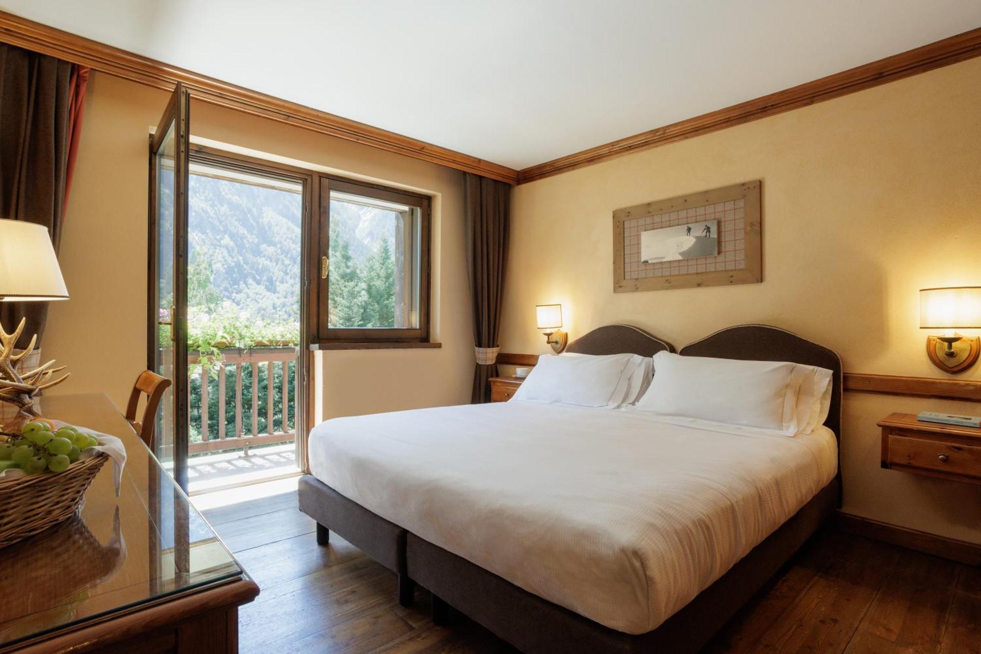 Comfort Double or Twin Room Wellness