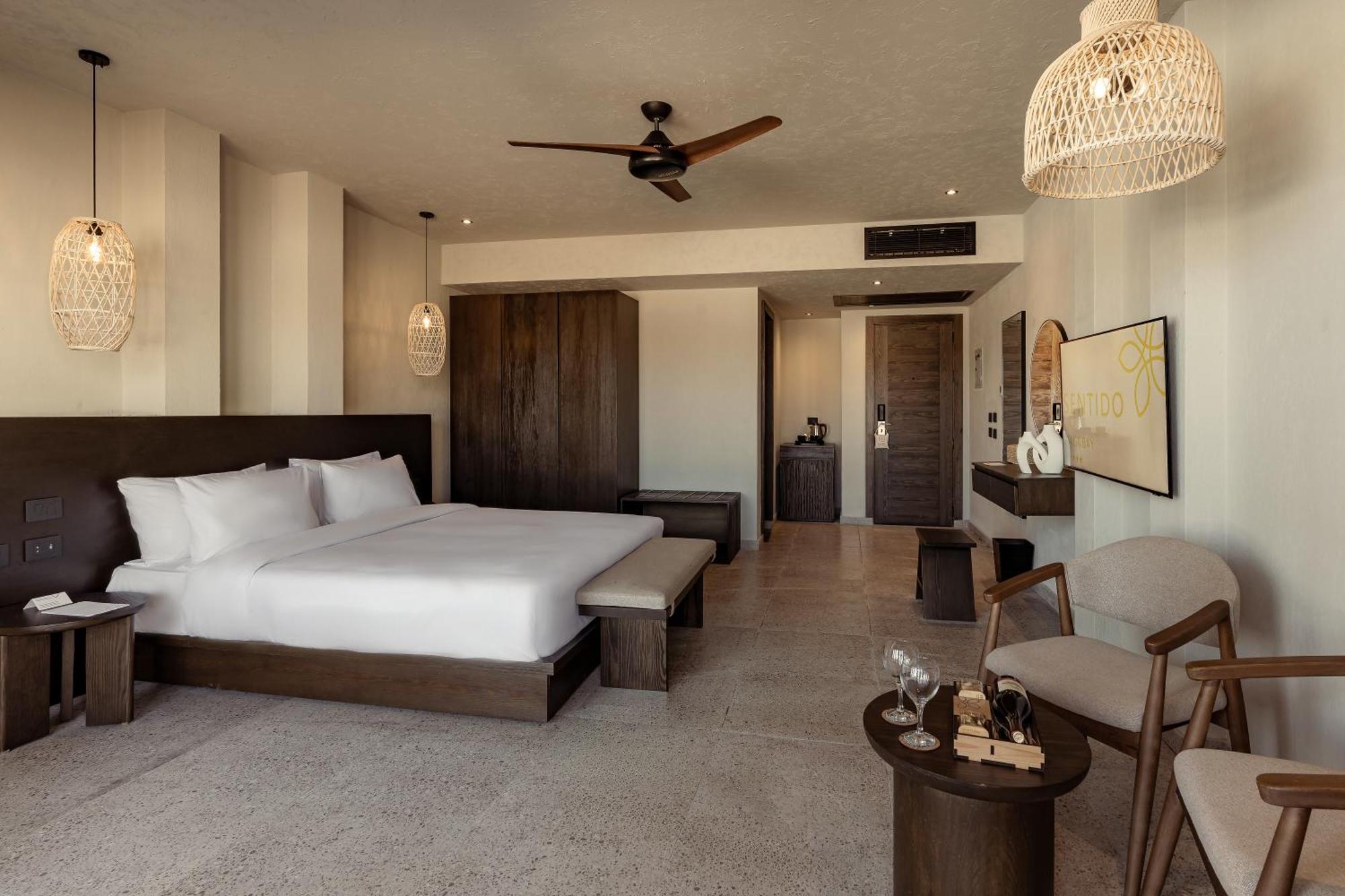 Double Room,1653878488:JPEG