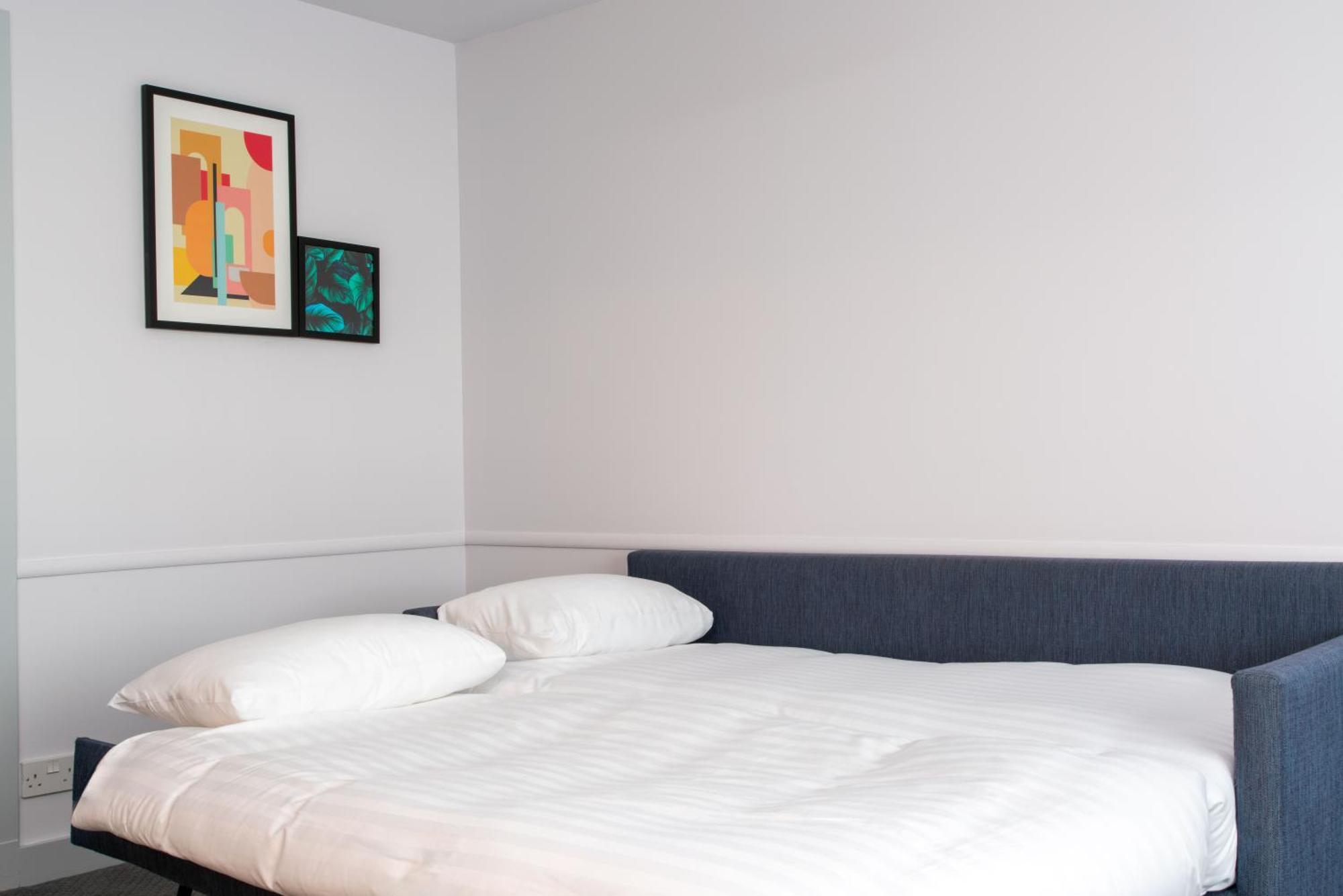 One-Bedroom Suite,1619754666:JPEG