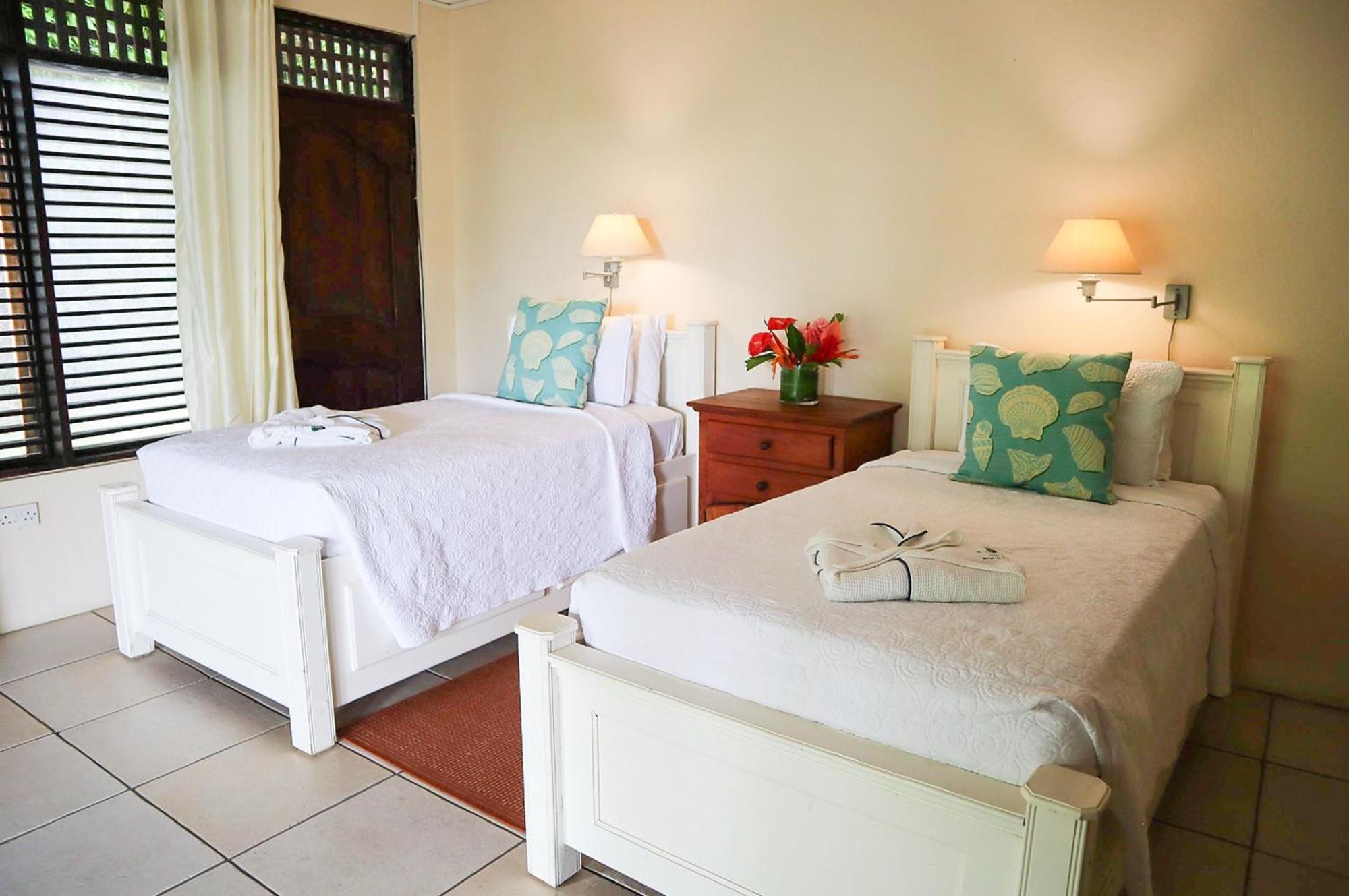 Five-Bedroom Villa Sea View