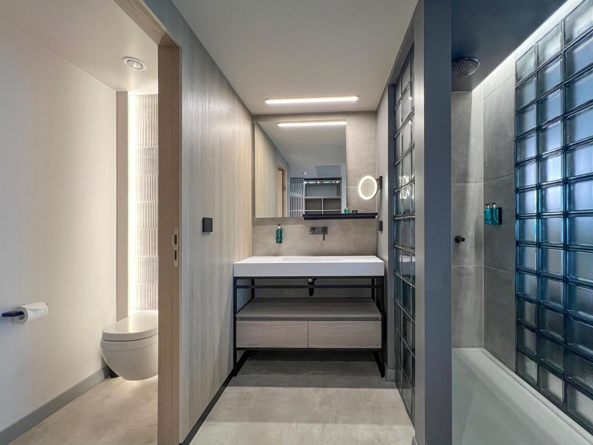 Deluxe Double Side Sea View Room unlimited access to Calma SPA Center
