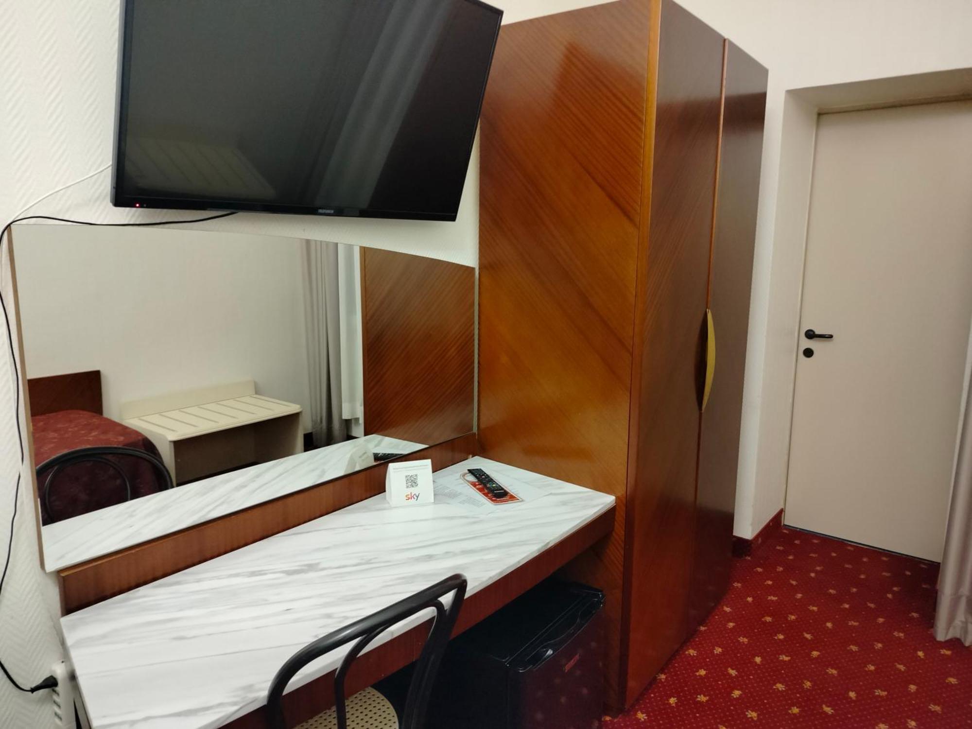 Single Room