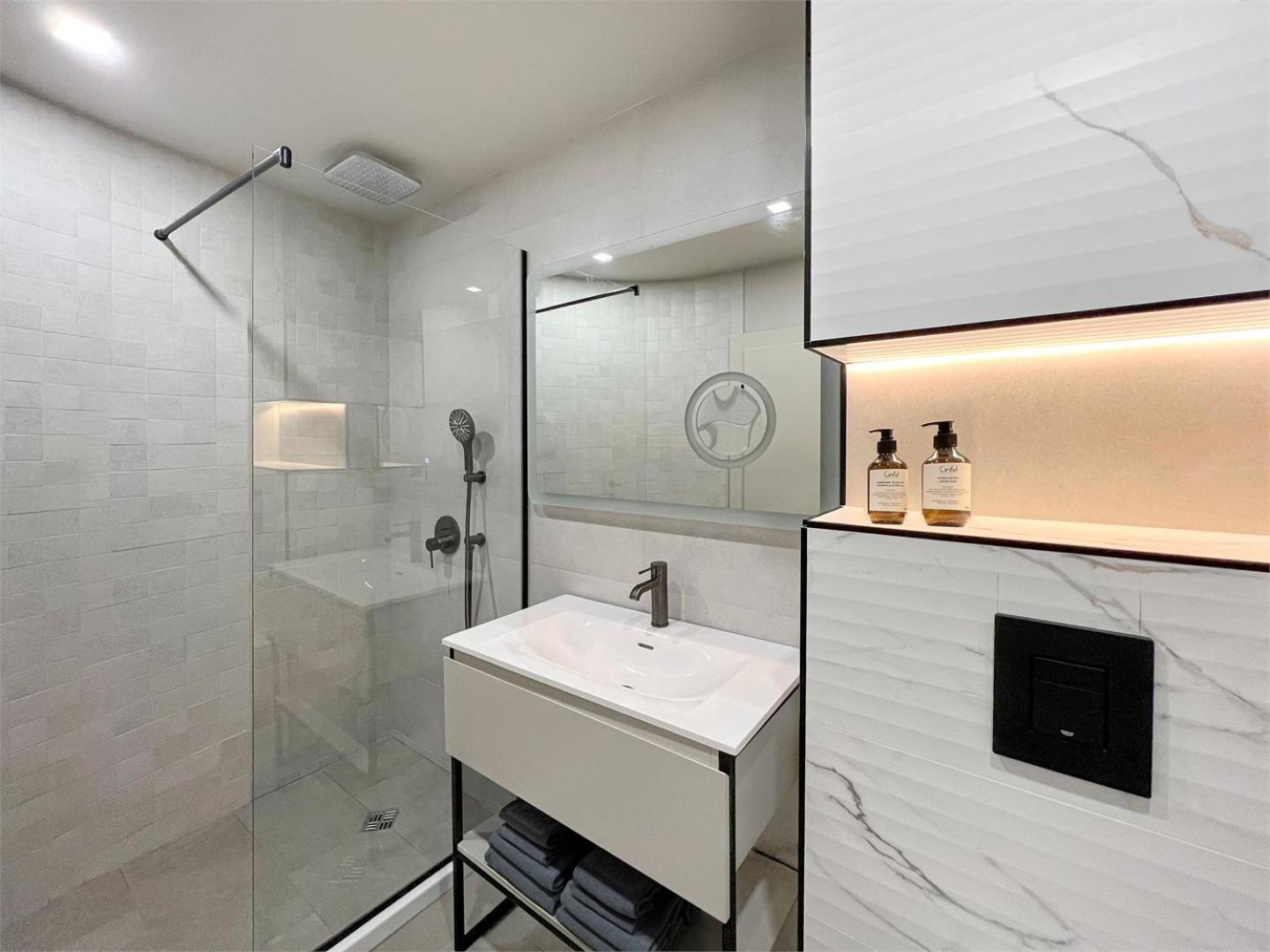 Double Standard Room unlimited access to Calma SPA Center