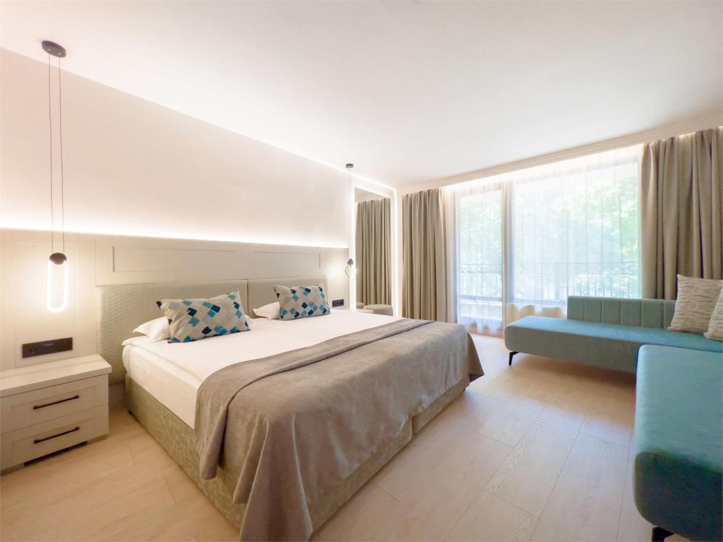 Double Standard Room unlimited access to Calma SPA Center